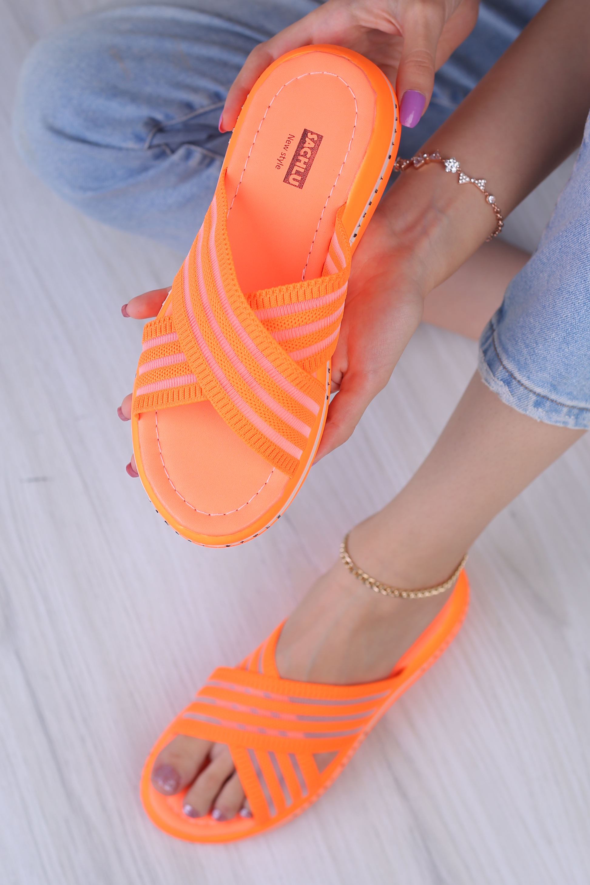 کفش صندل زنانه روفرشی آیلا