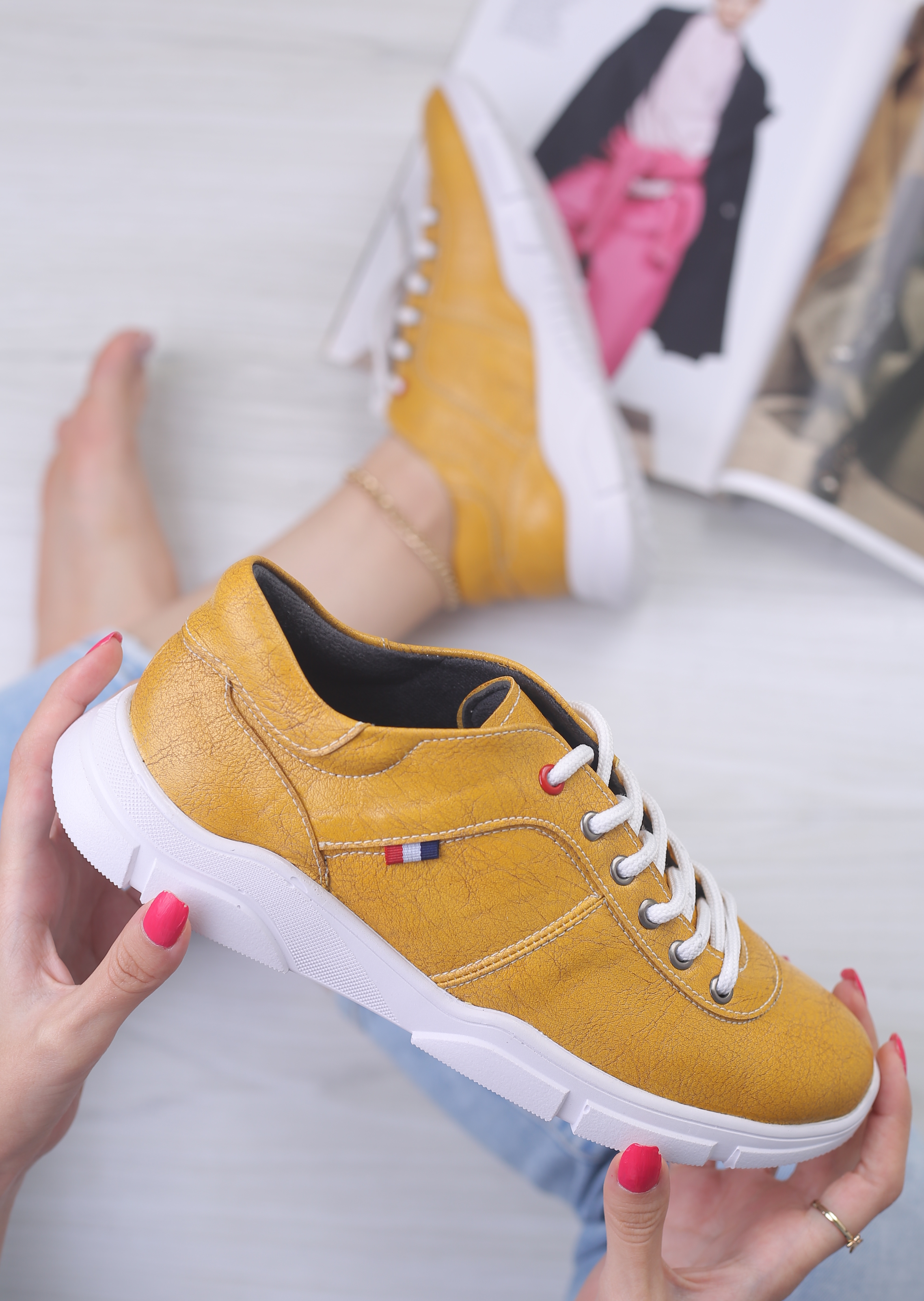 کفش اسپرت زنانه سون