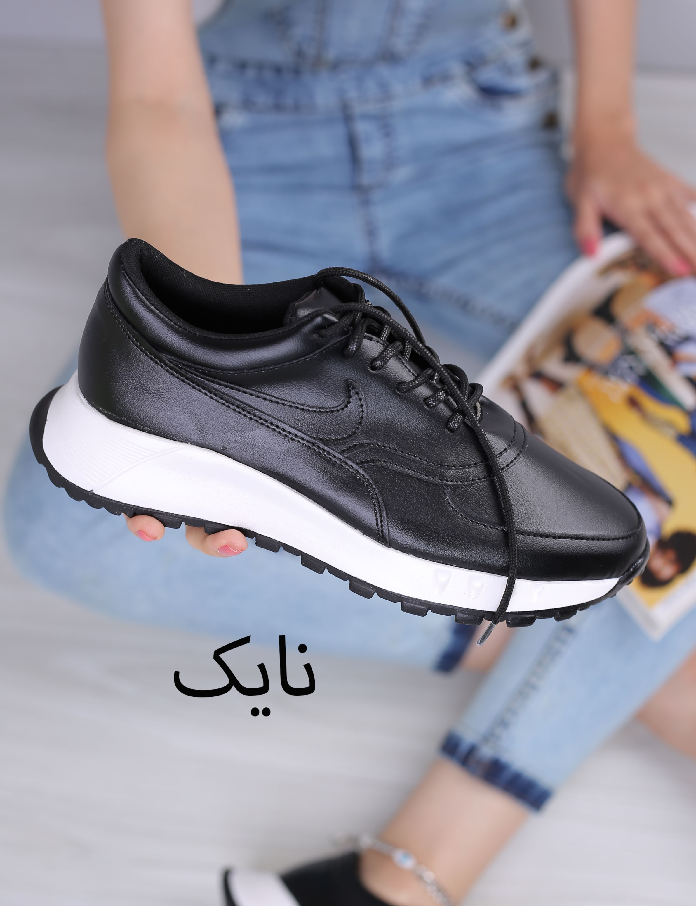 کفش اسپرت زنانه نیونایس