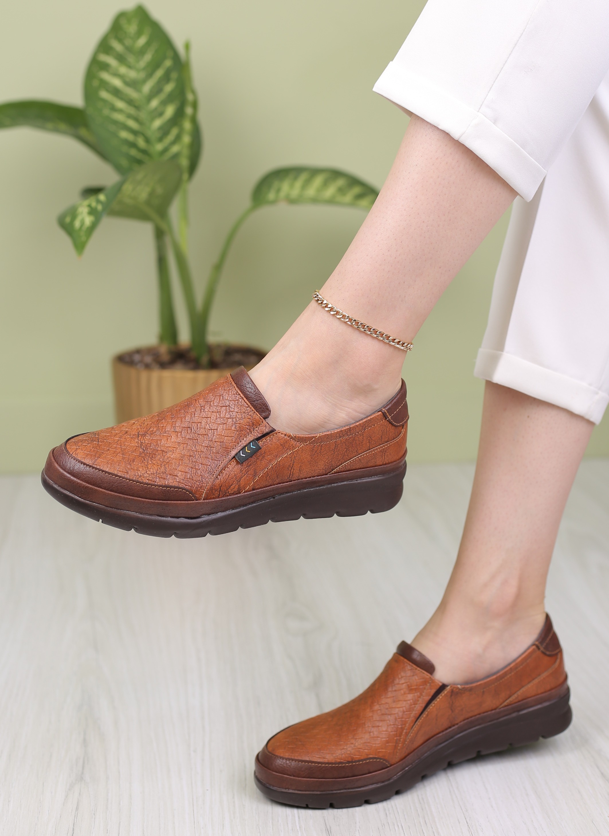 کفش پرسنلی زنانه کلاسیک 0125