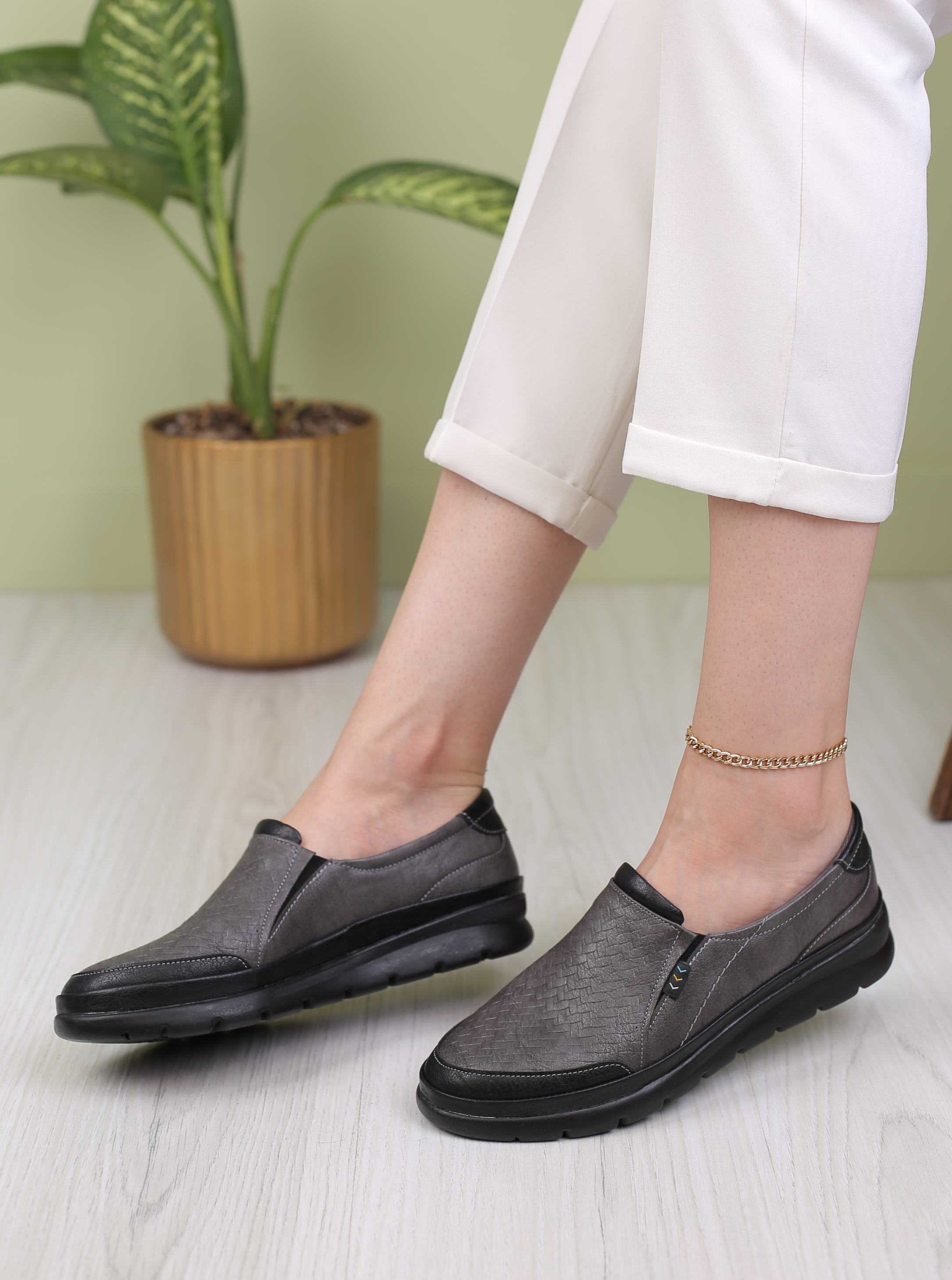 کفش پرسنلی زنانه کلاسیک 0125