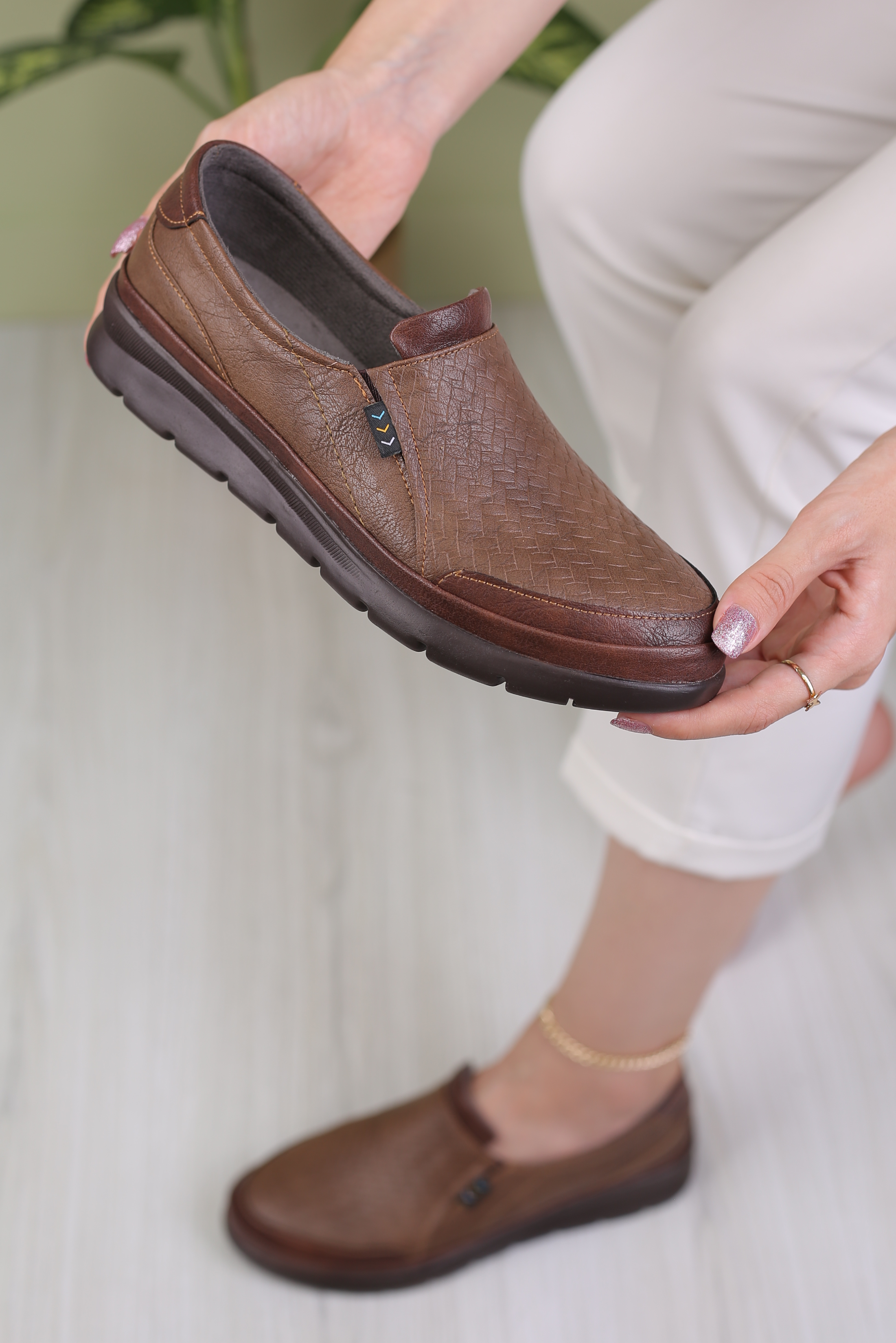 کفش پرسنلی زنانه کلاسیک 0125