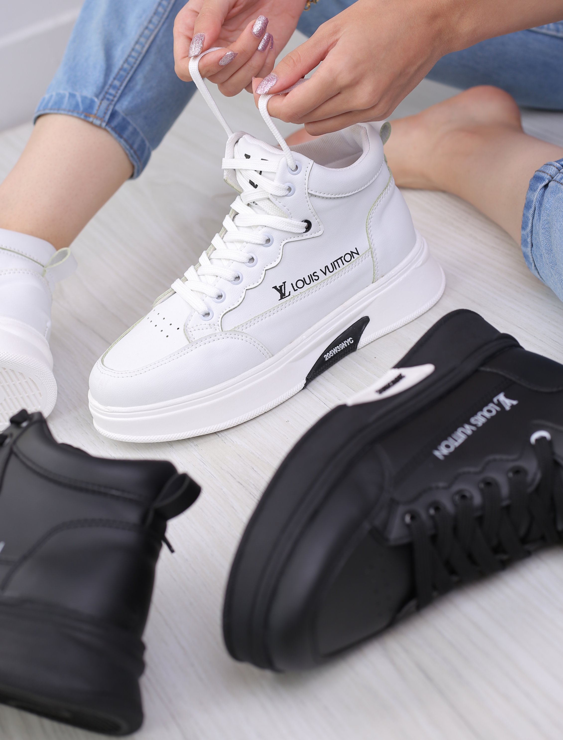 کفش اسپرت زنانه ساقدار ال وی