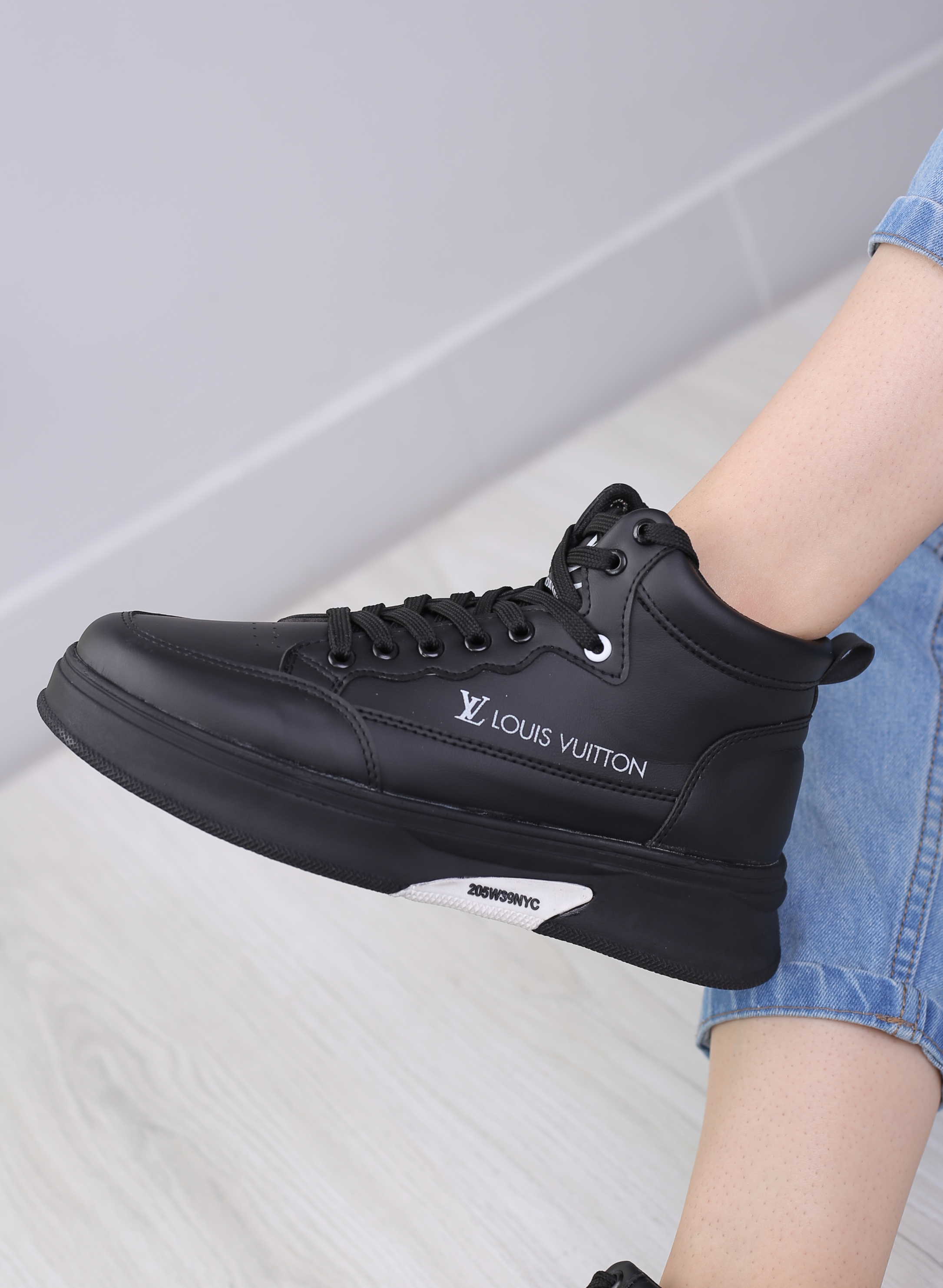 کفش اسپرت زنانه ساقدار ال وی