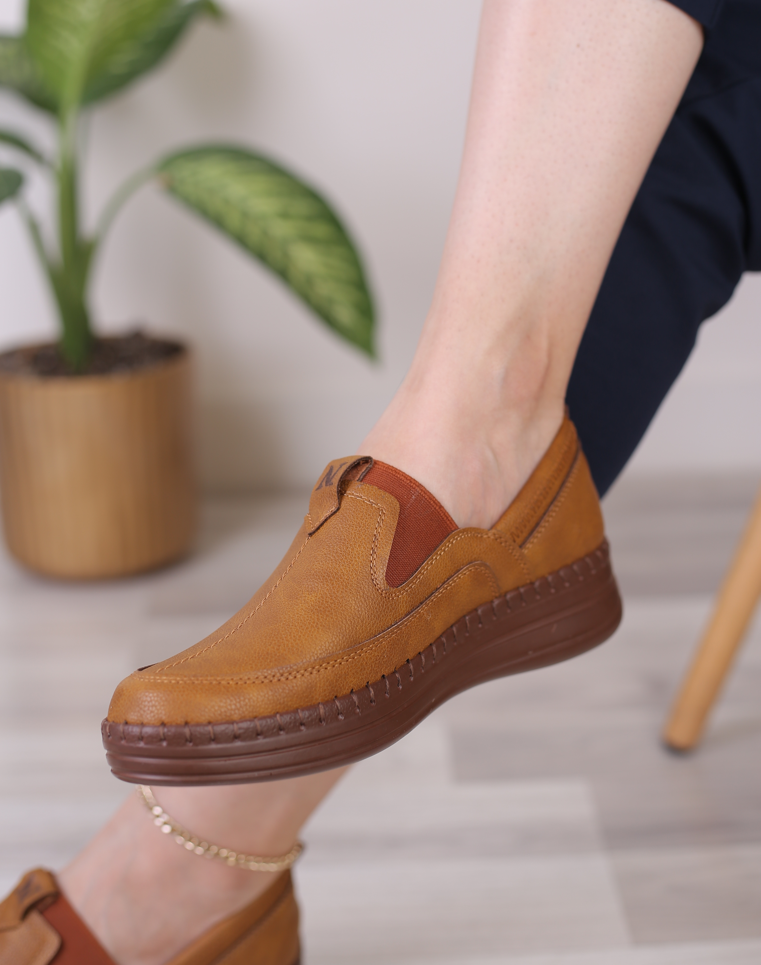 کفش پرسنلی زنانه ملیکا