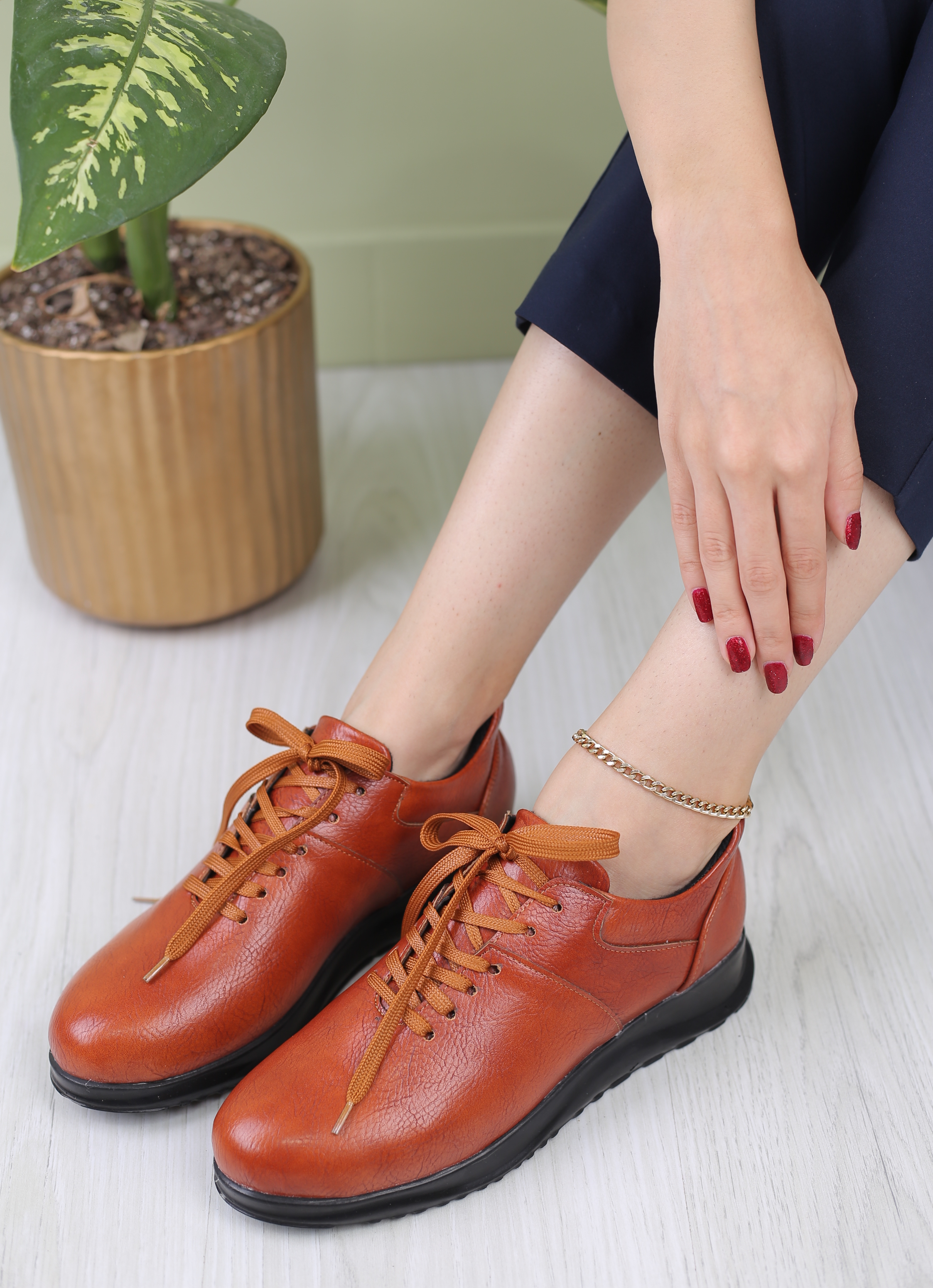 کفش اسپرت زنانه کلارک