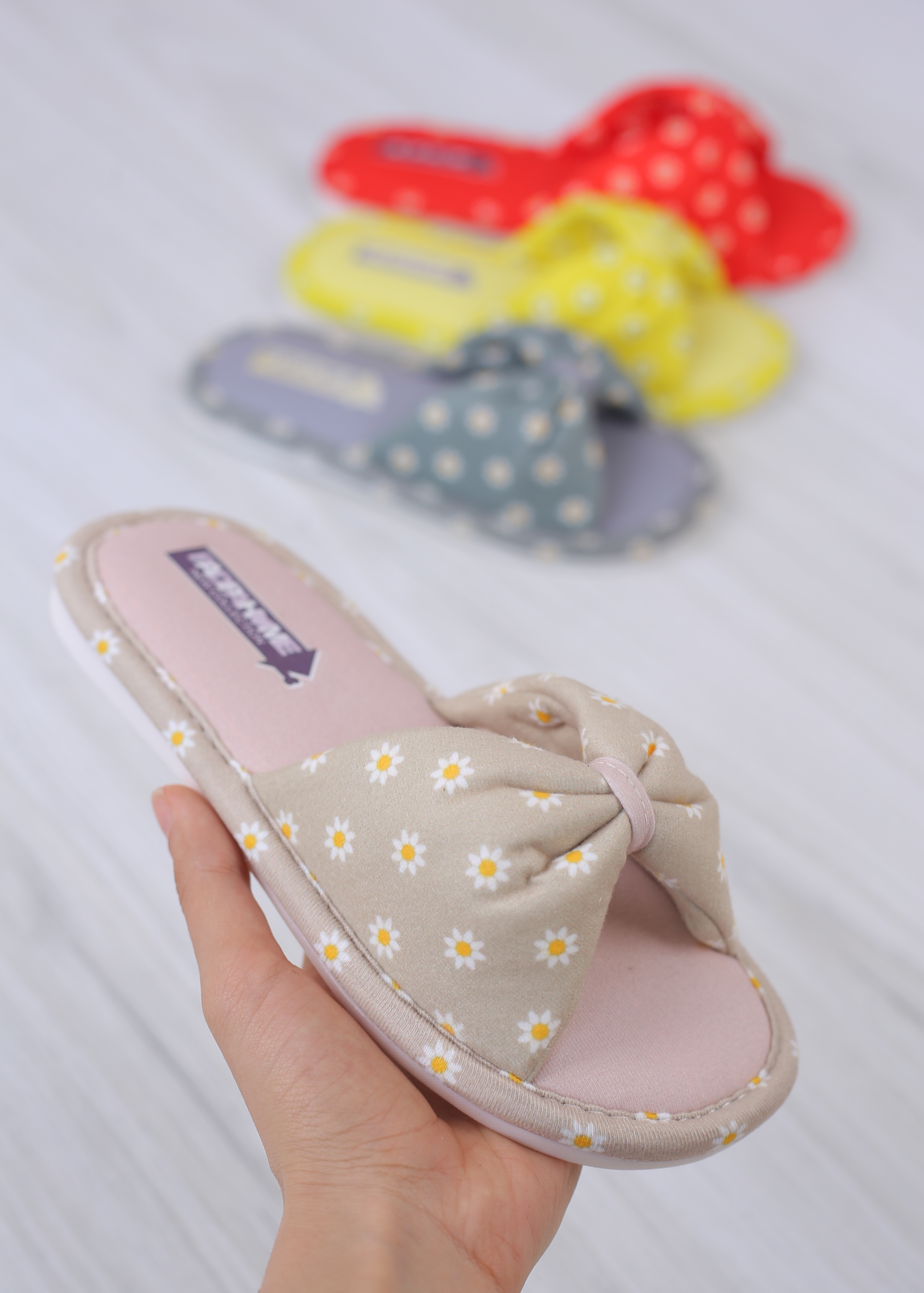 پاپوش زنانه بابونه