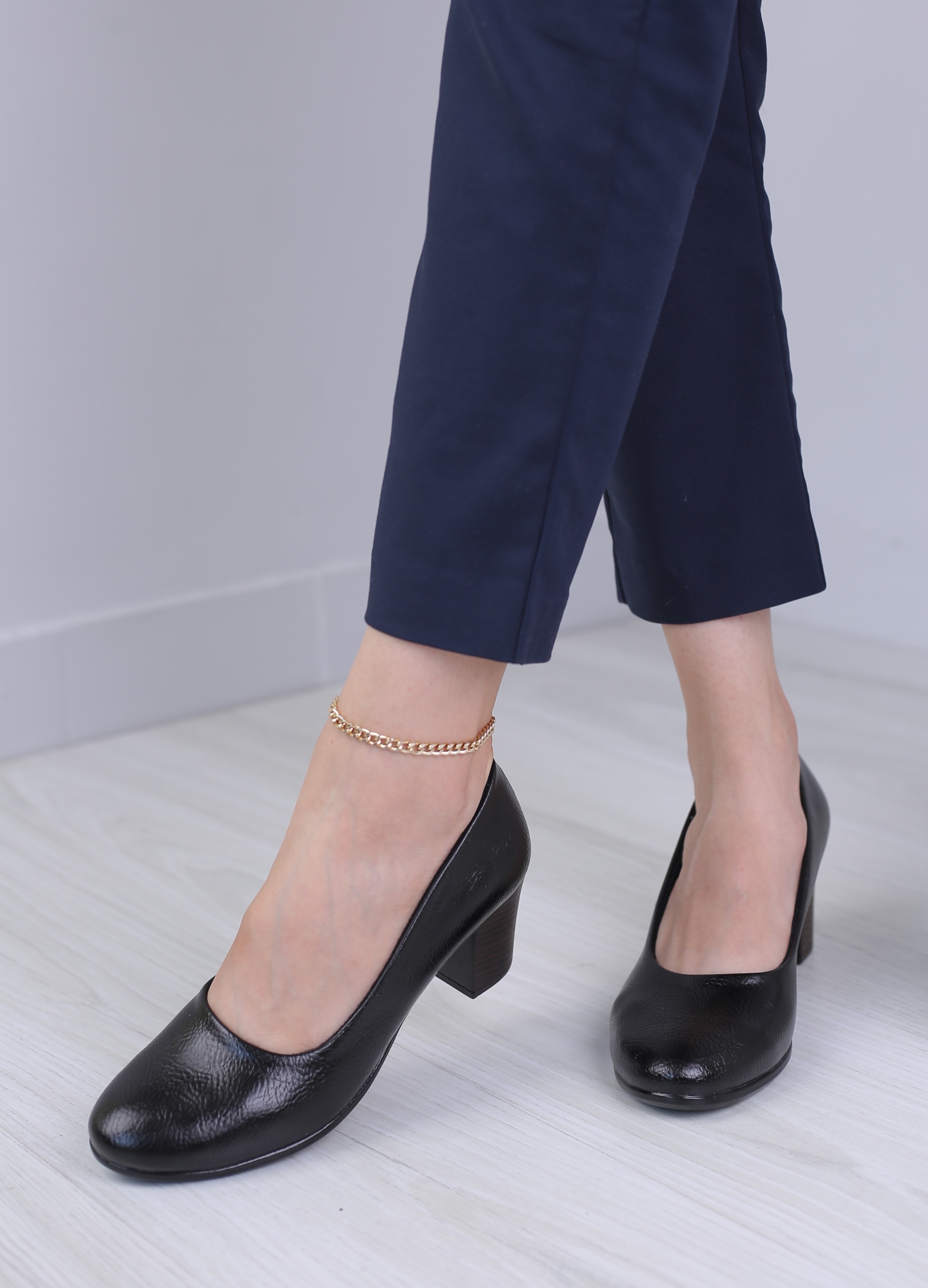 کفش پرسنلی زنانه لیدی