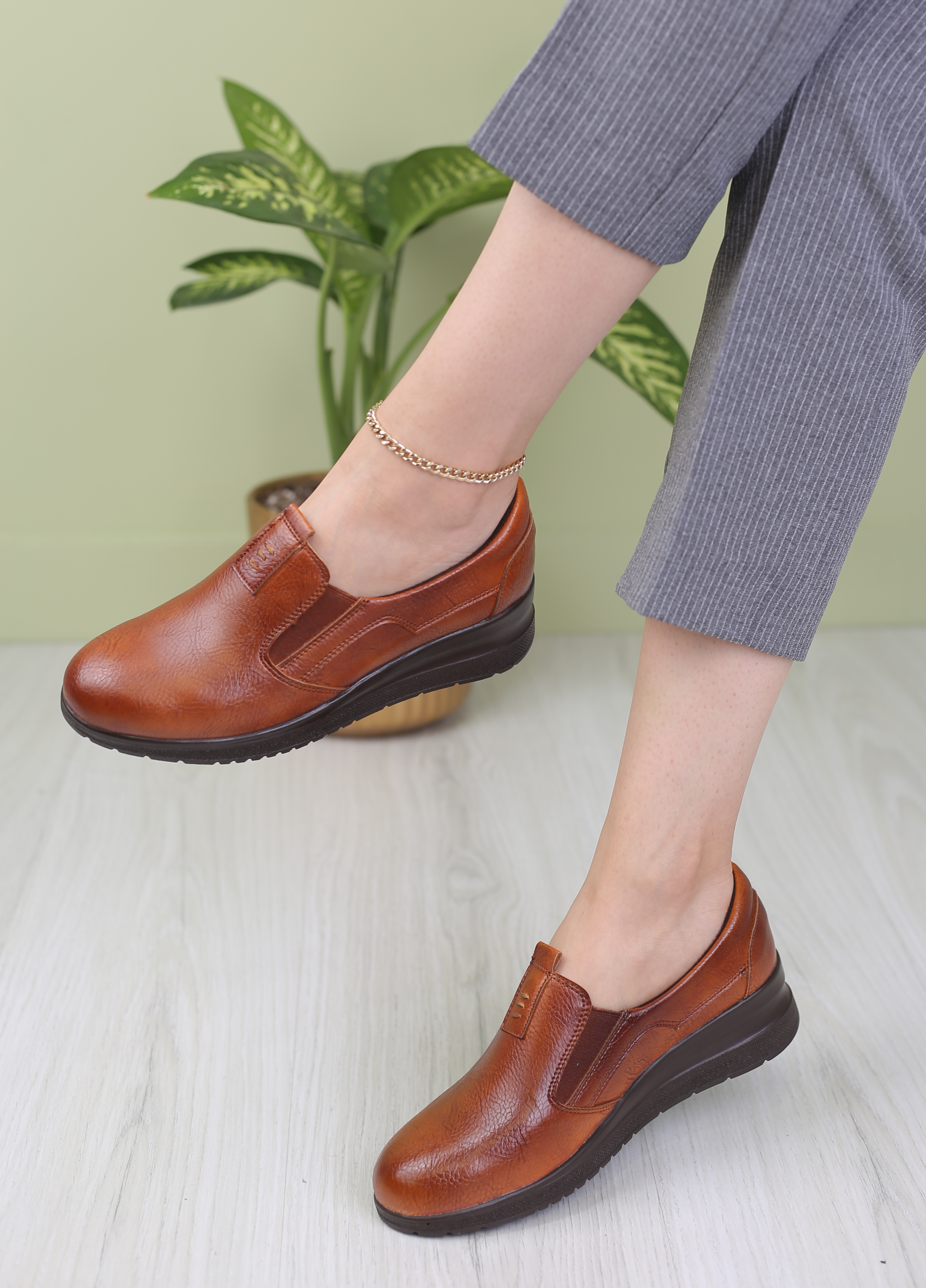 کفش پرسنلی زنانه دنیز