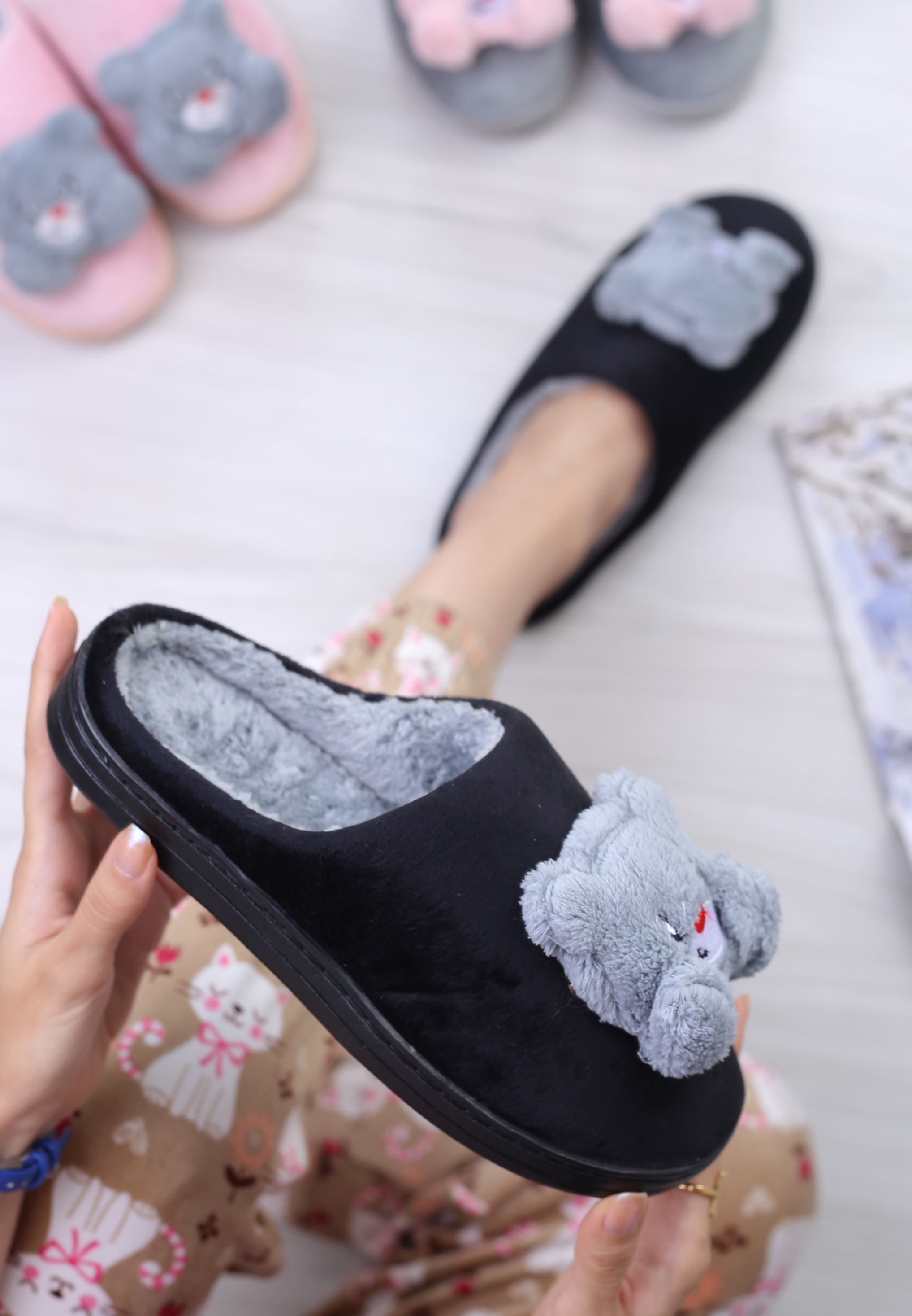 پاپوش زنانه بامزی