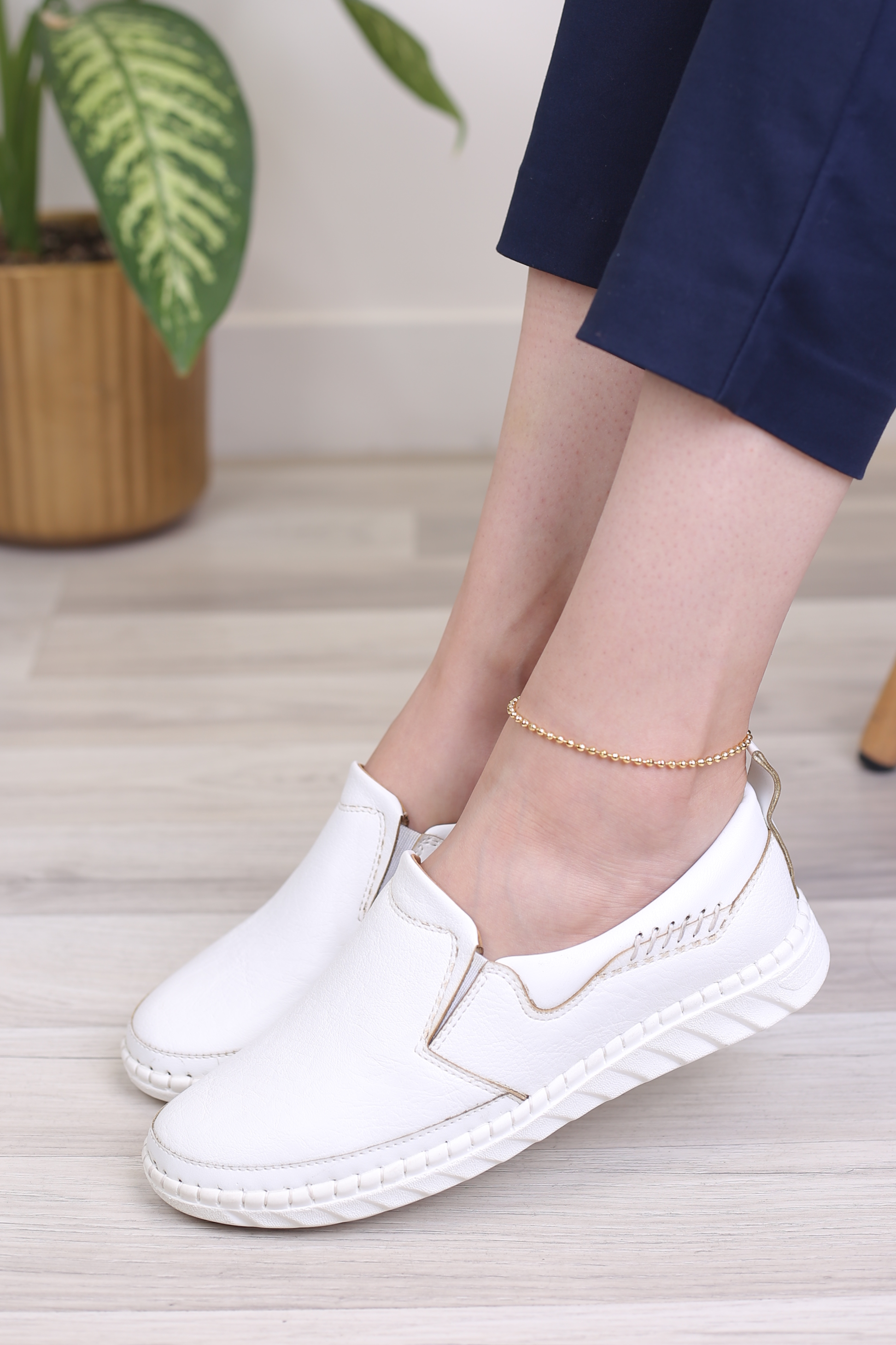 کفش پرسنلی زنانه باران