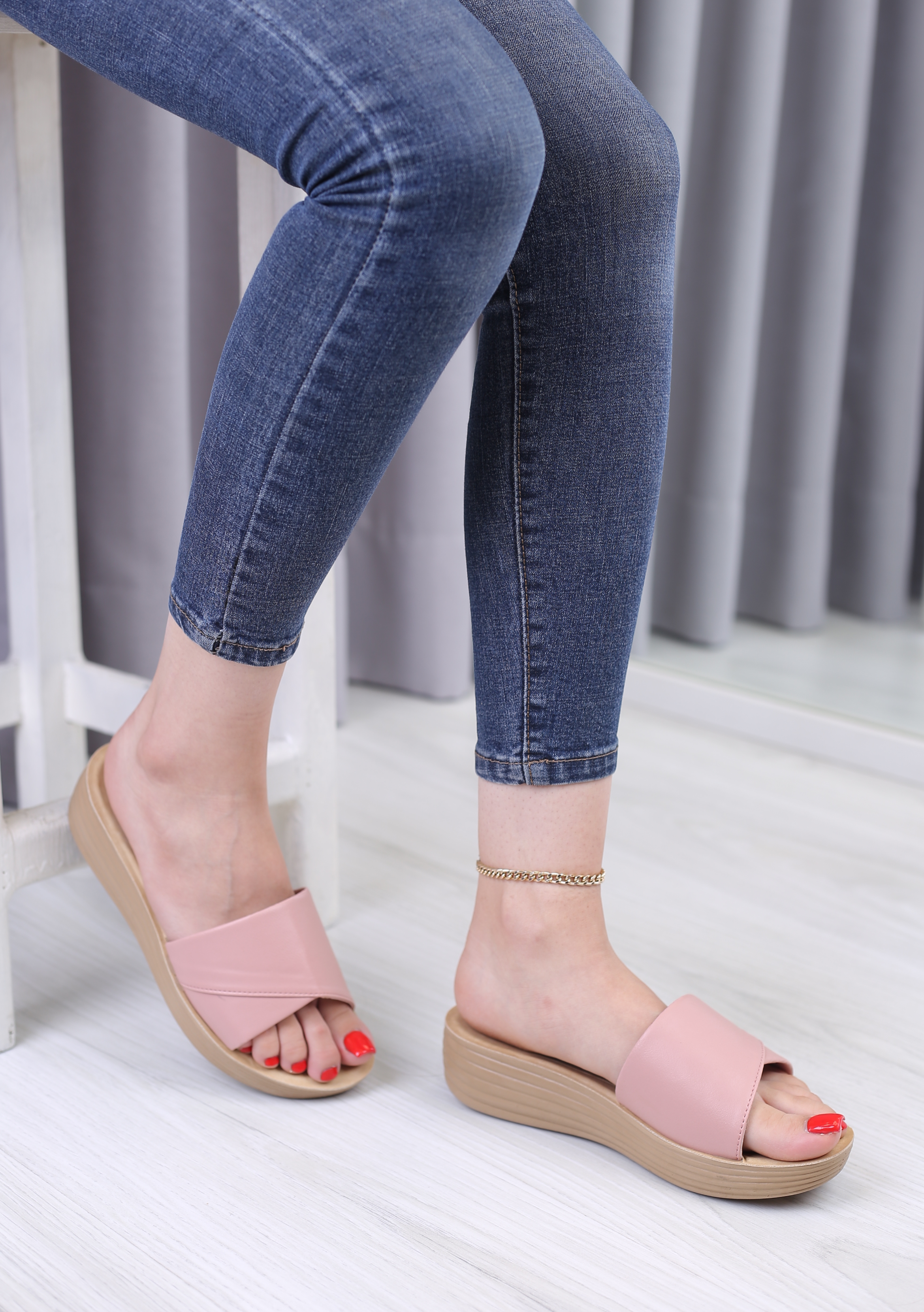 کفش صندل زنانه روفرشی روشا