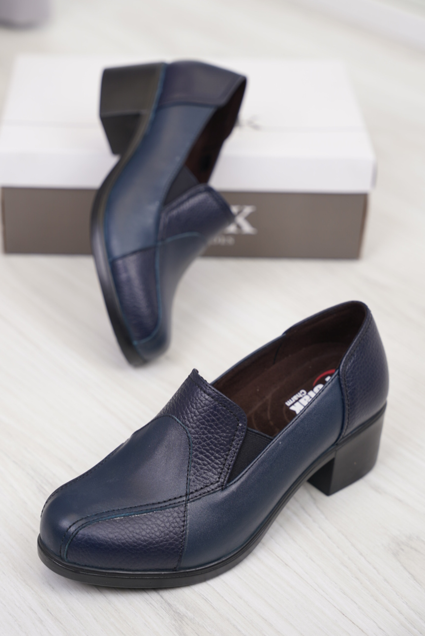 کفش پرسنلی زنانه کد 127 پلاک