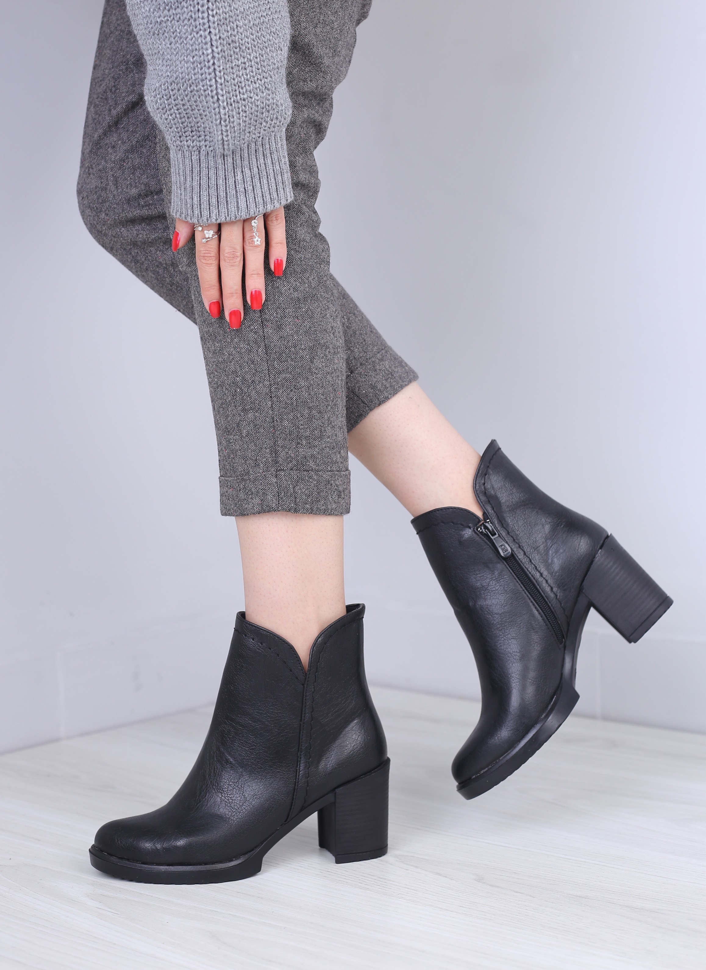 نیم بوت زنانه دوختی