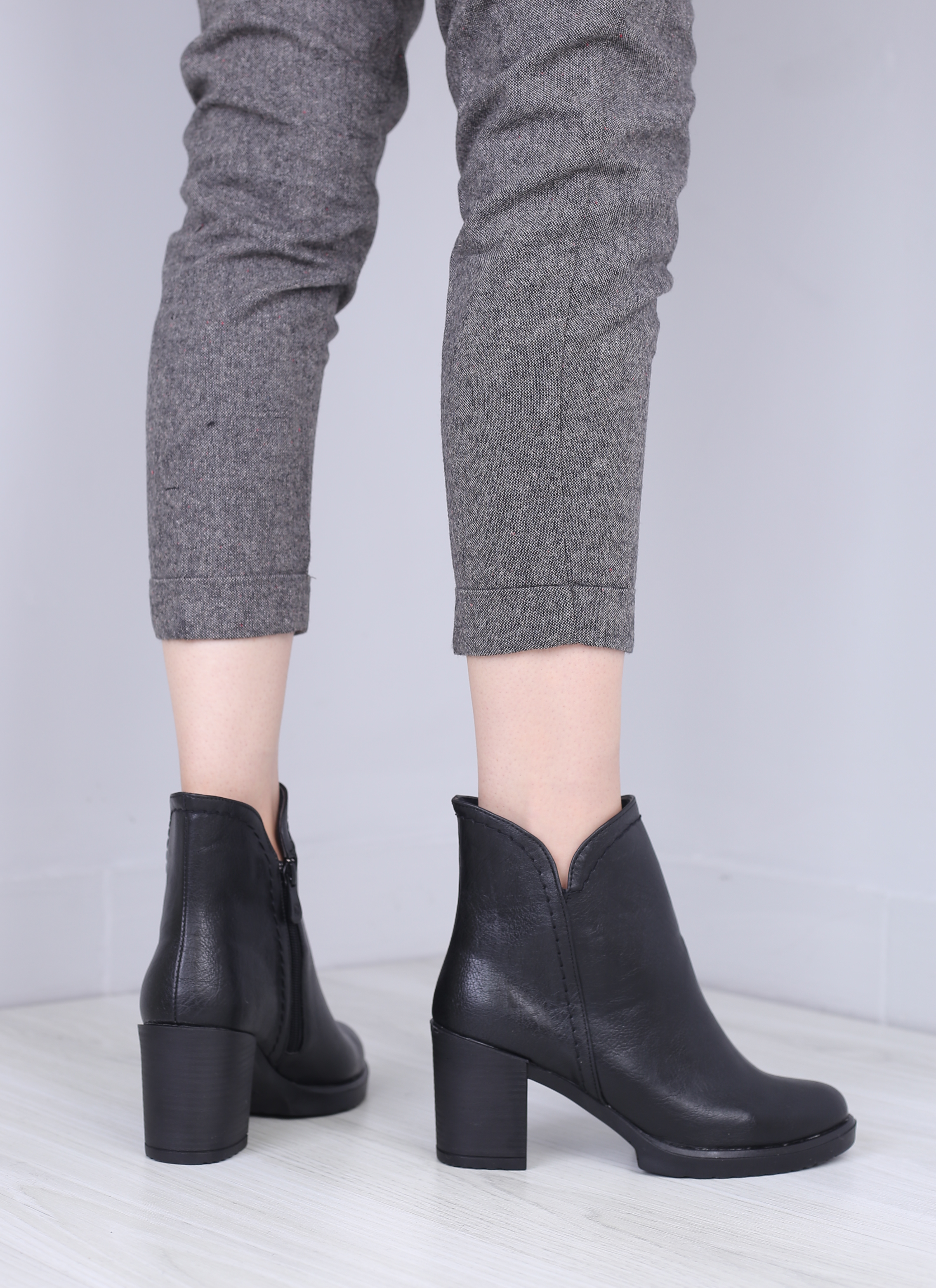 نیم بوت زنانه دوختی