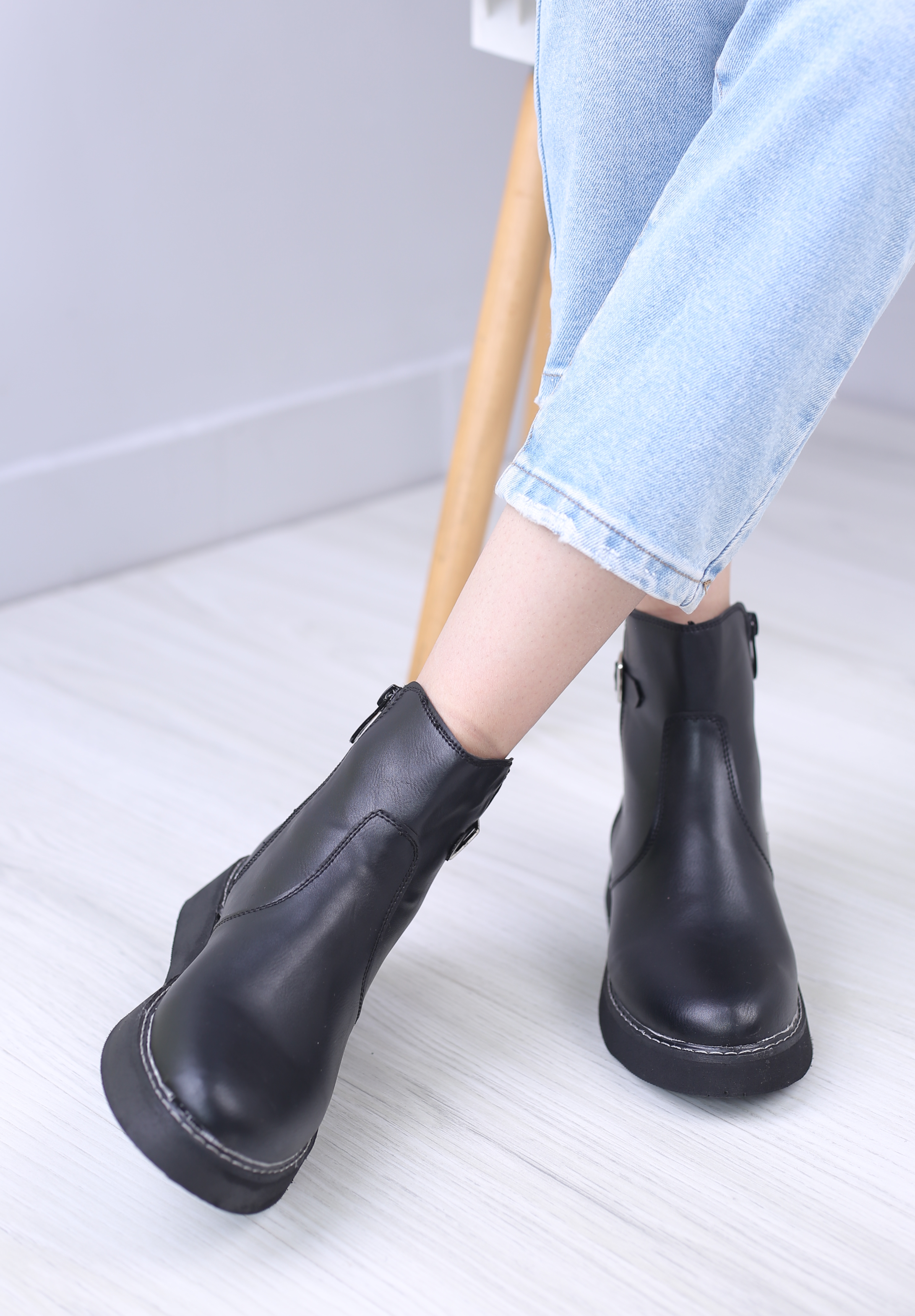 نیم بوت زنانه پی یو بی بند