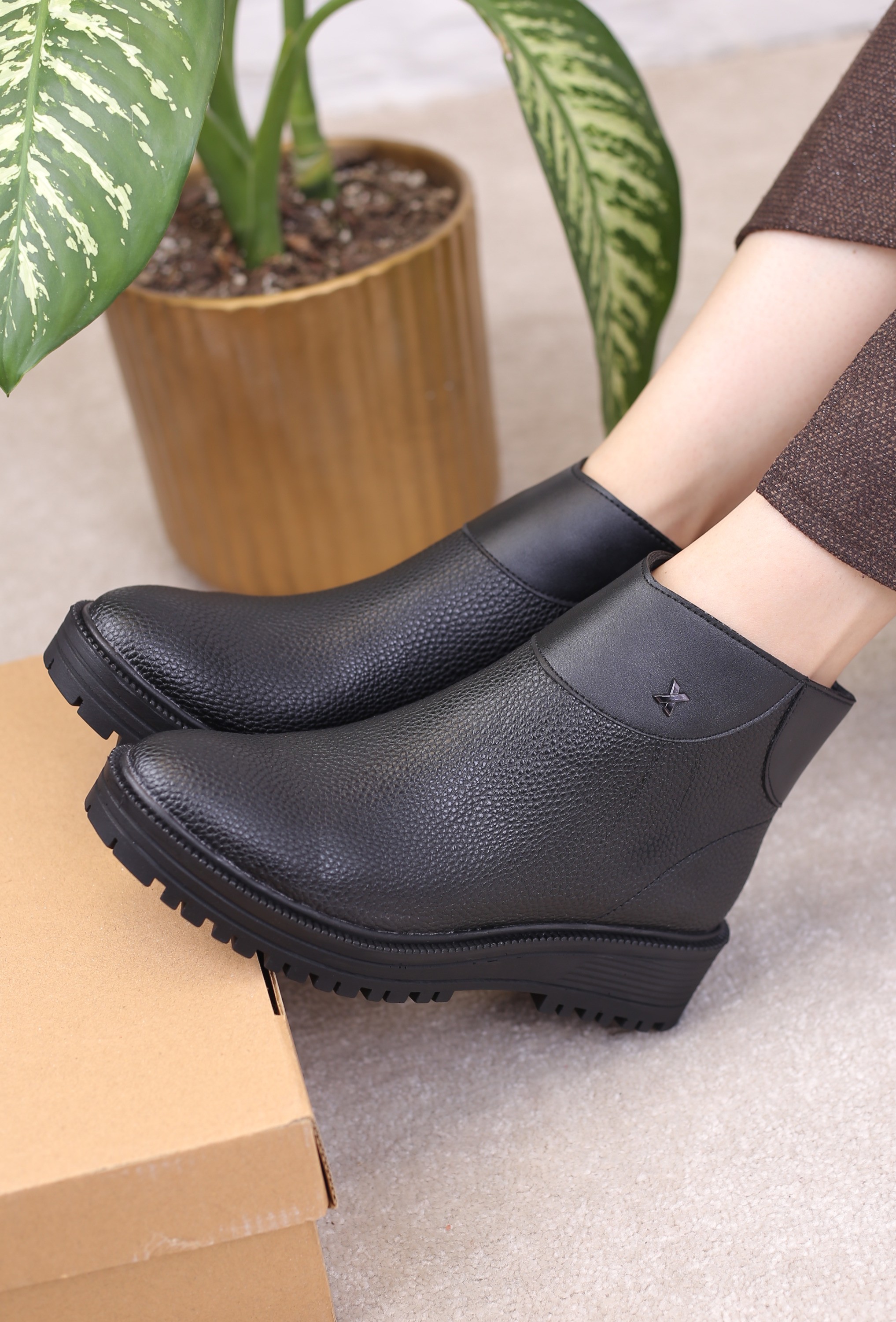 نیم بوت زنانه استار401