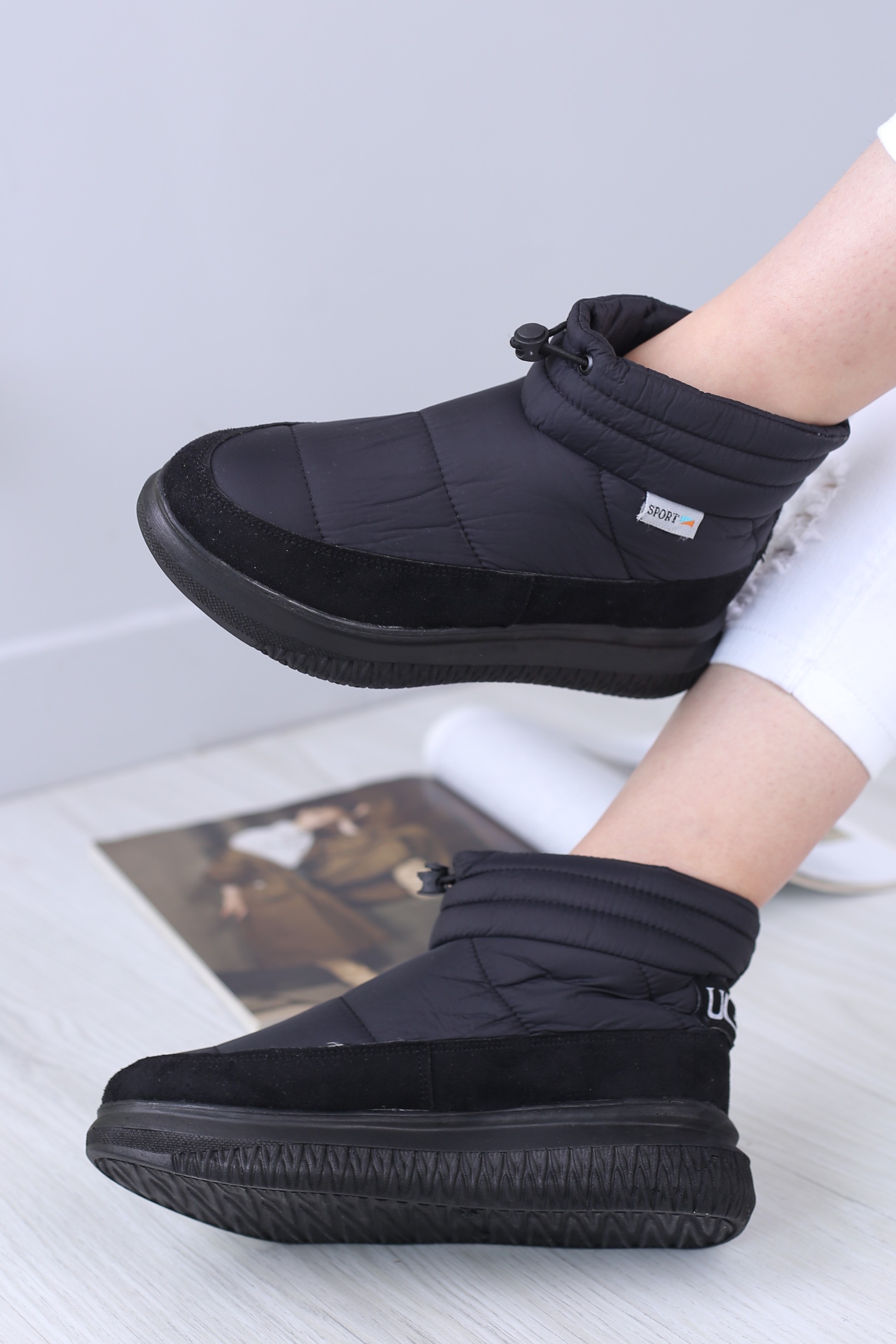 نیم بوت زنانه شمعی ساق کوتاه