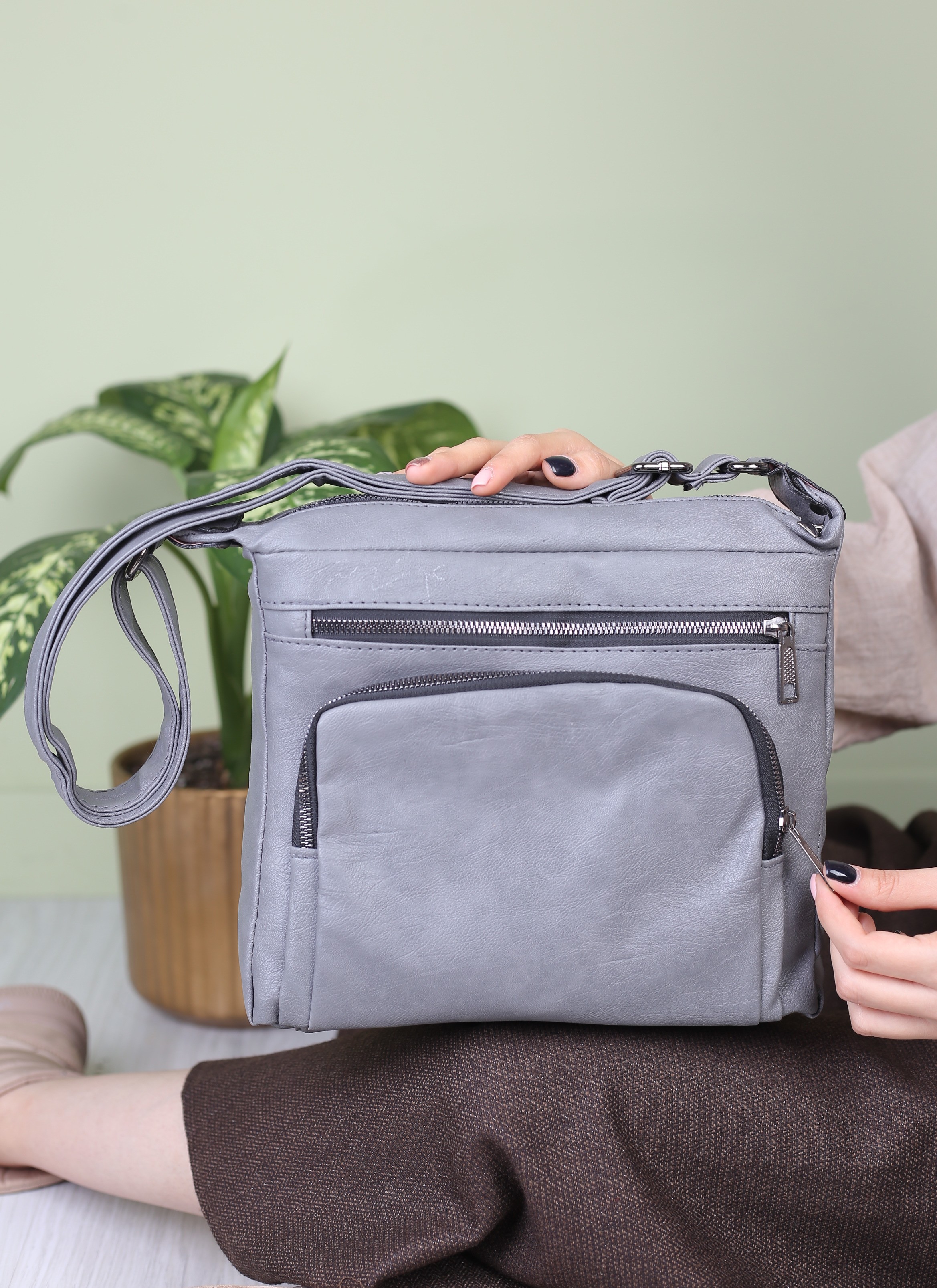 کیف دوشی زنانه کد 810