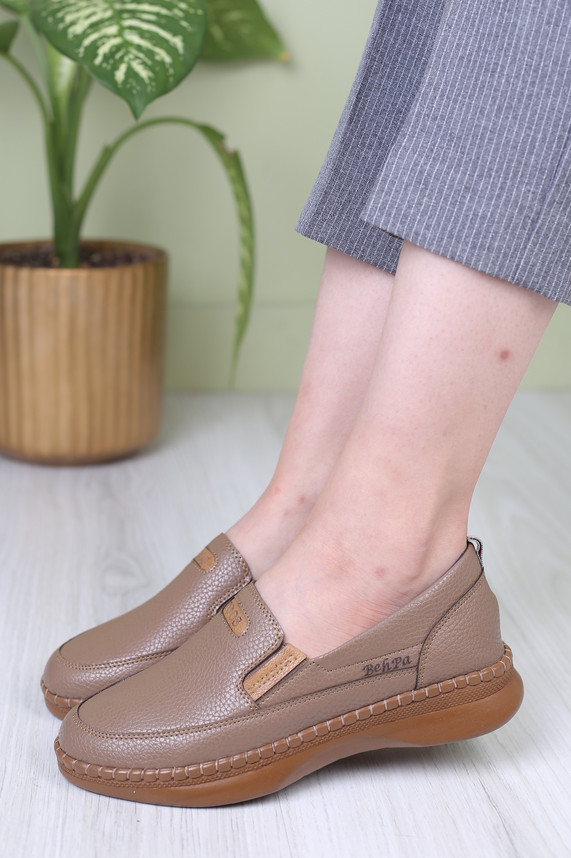 کفش پرسنلی زنانه ساناز