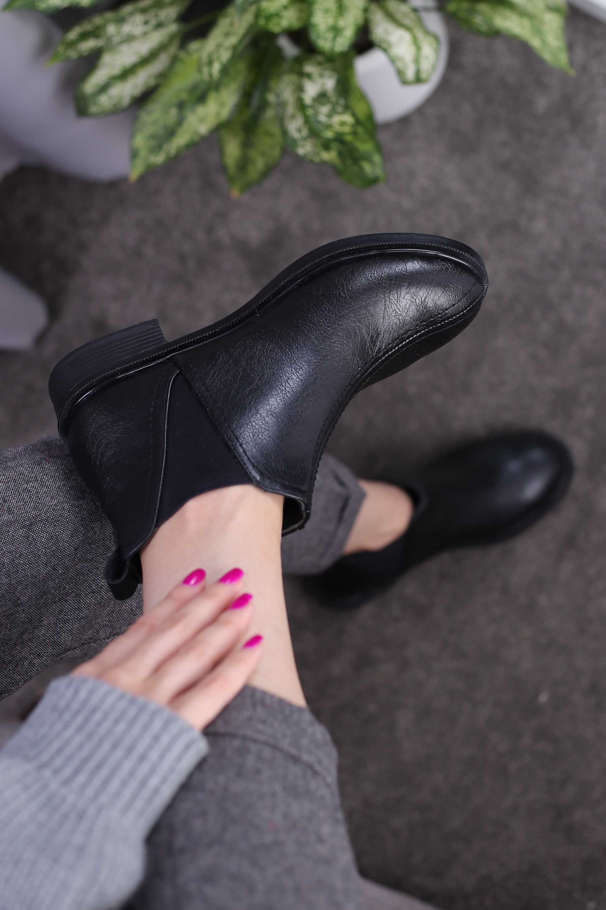 نیم بوت زنانه مانلی