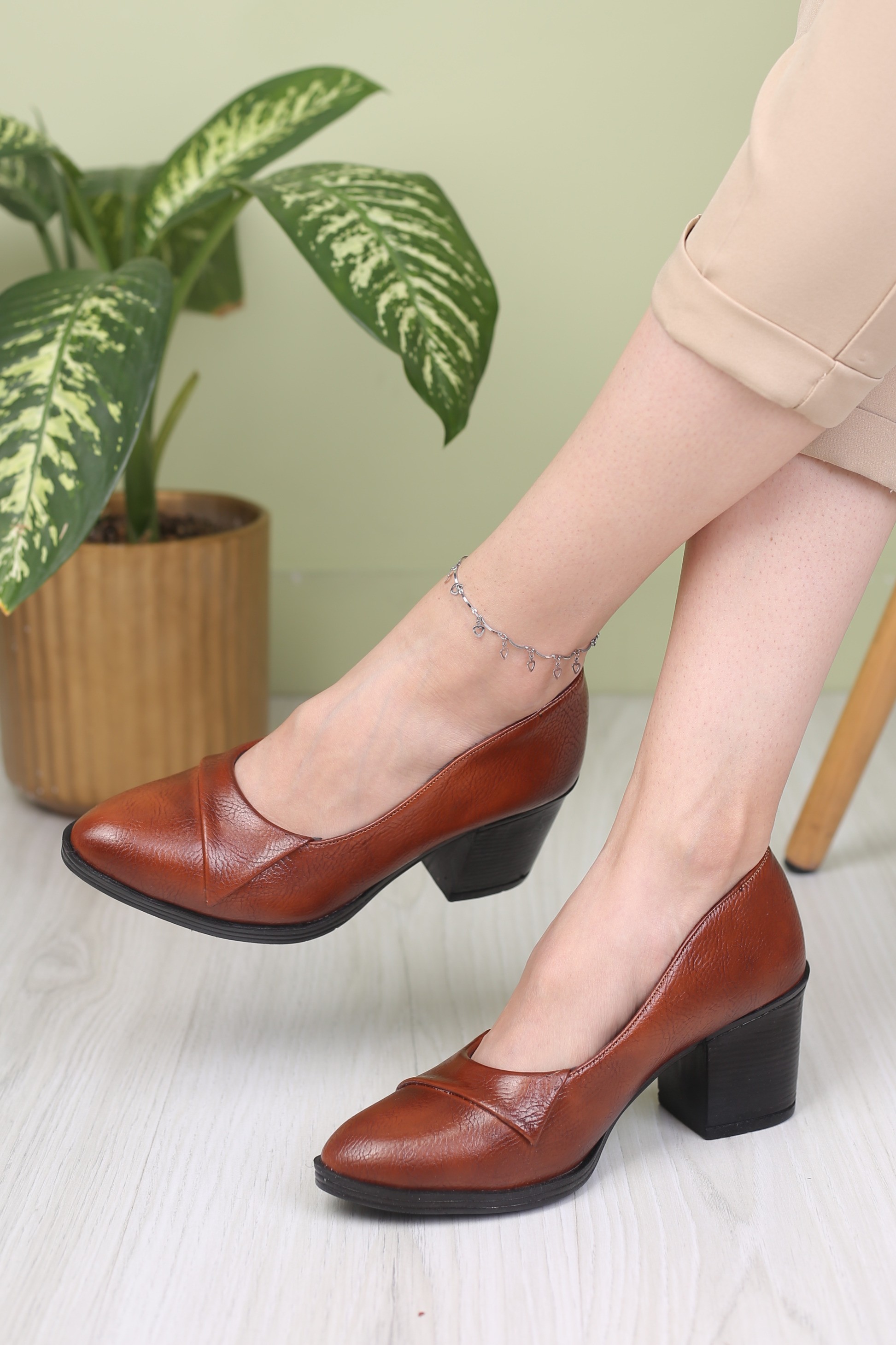 کفش پرسنلی زنانه طنین