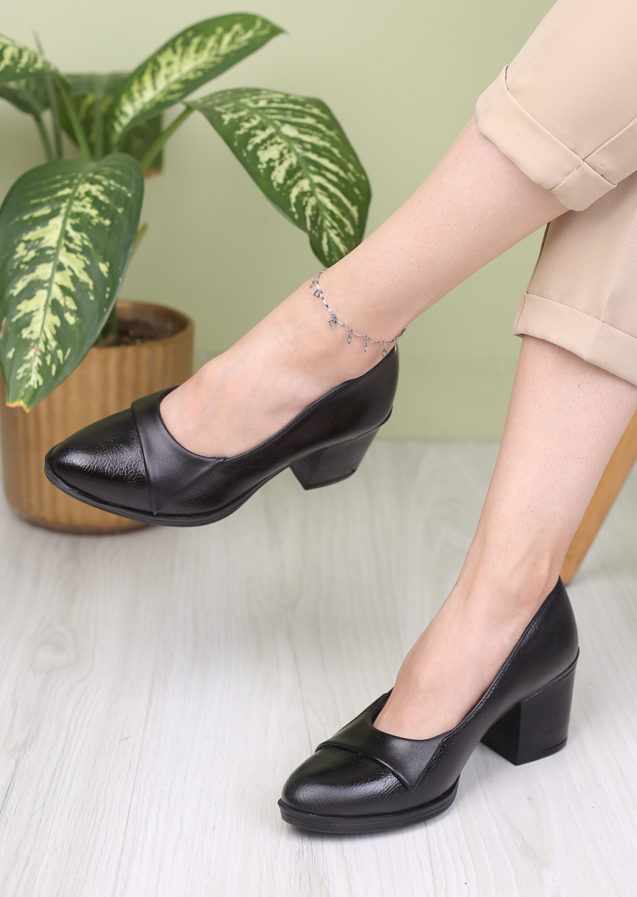 کفش پرسنلی زنانه طنین