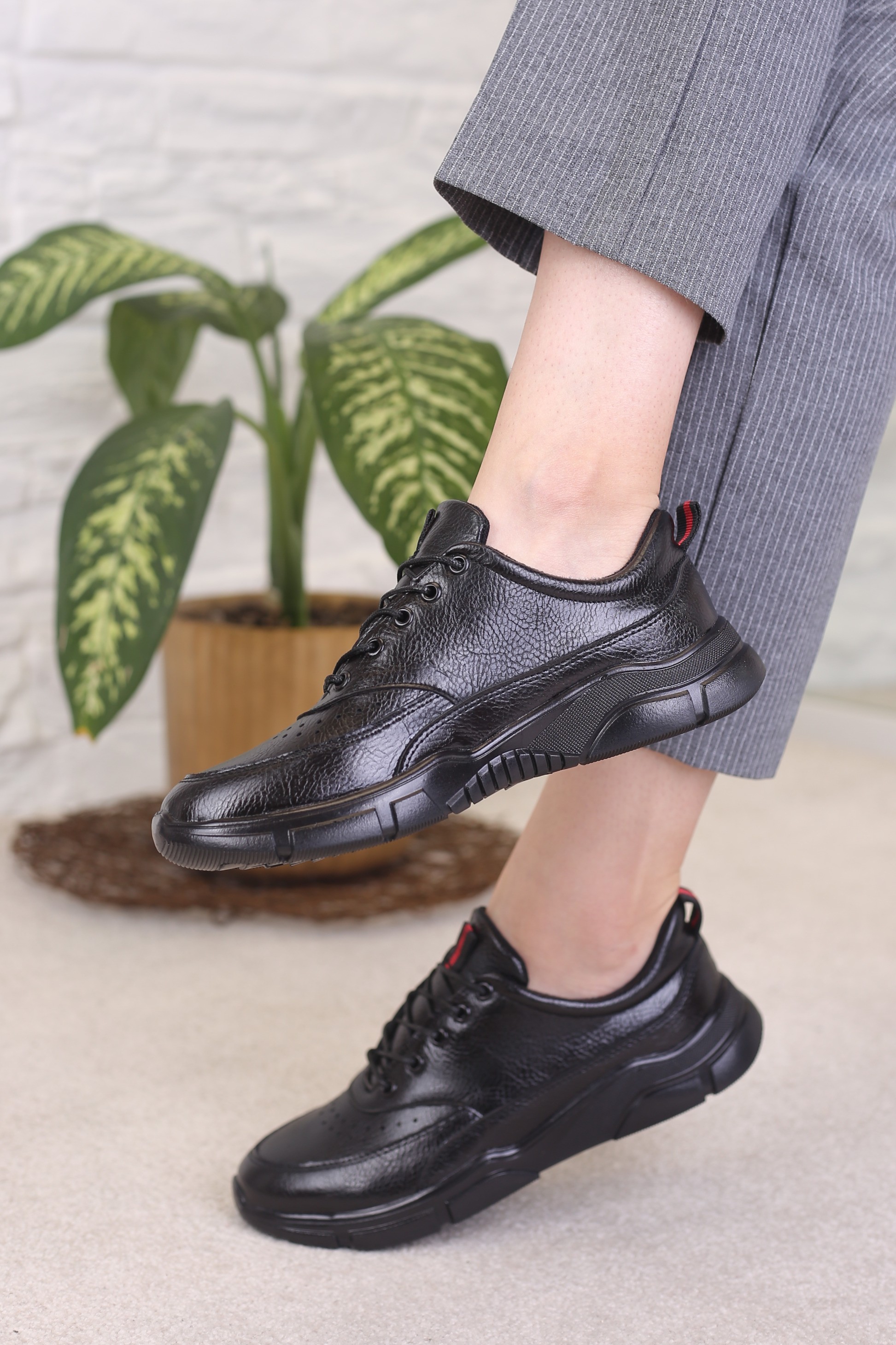 کفش اسپرت زنانه نیکول