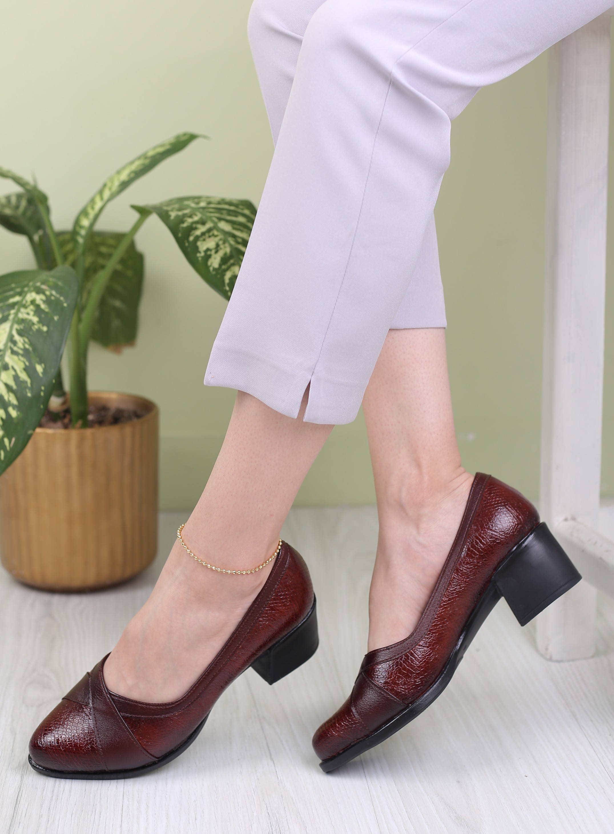 کفش پرسنلی زنانه سولار