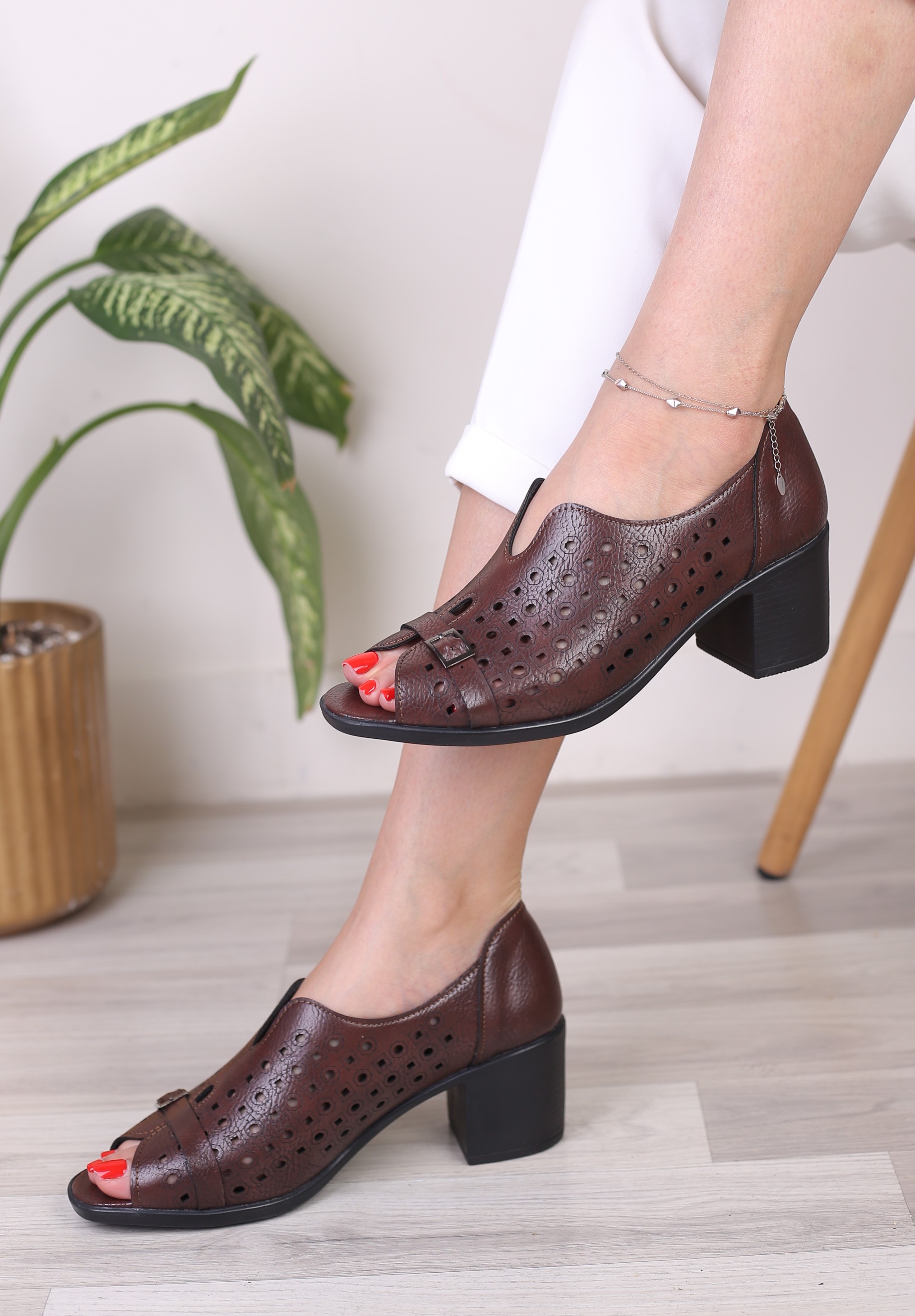 کفش پرسنلی زنانه پارمیدا