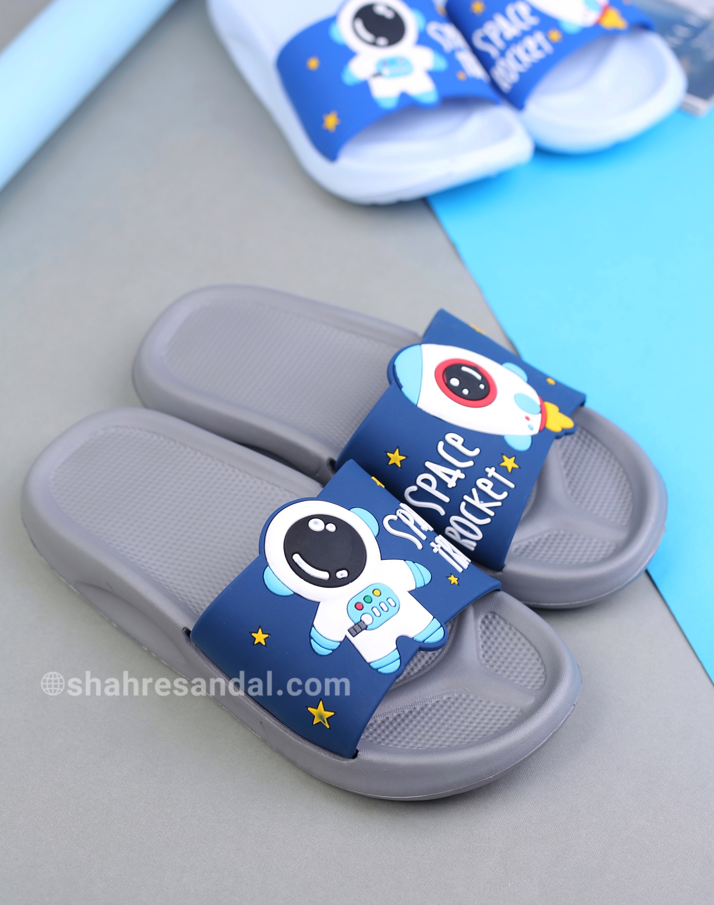 کفش صندل زنانه راحتی اسپیس