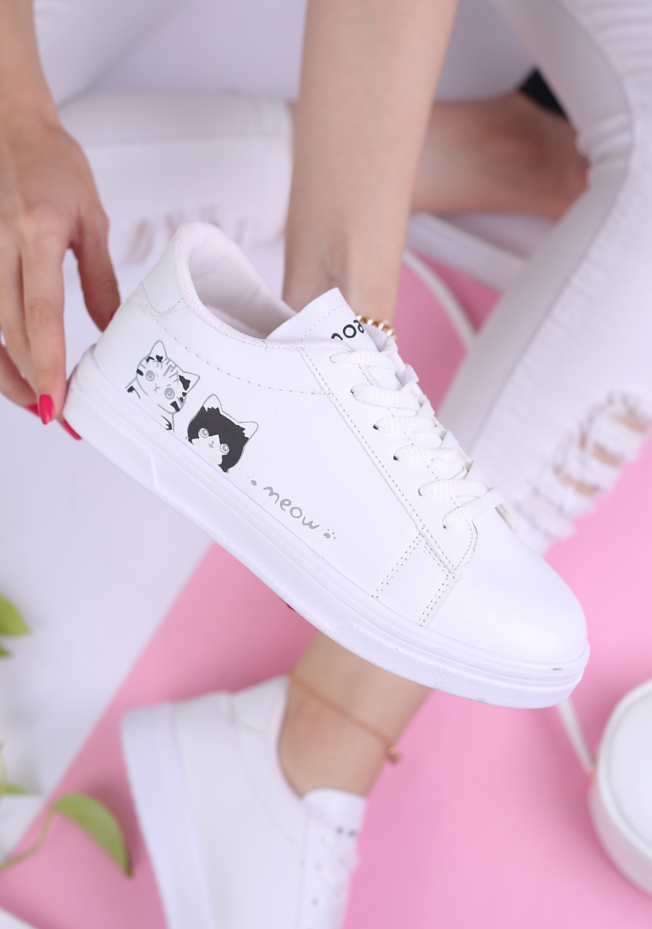 کفش اسپرت زنانه کت