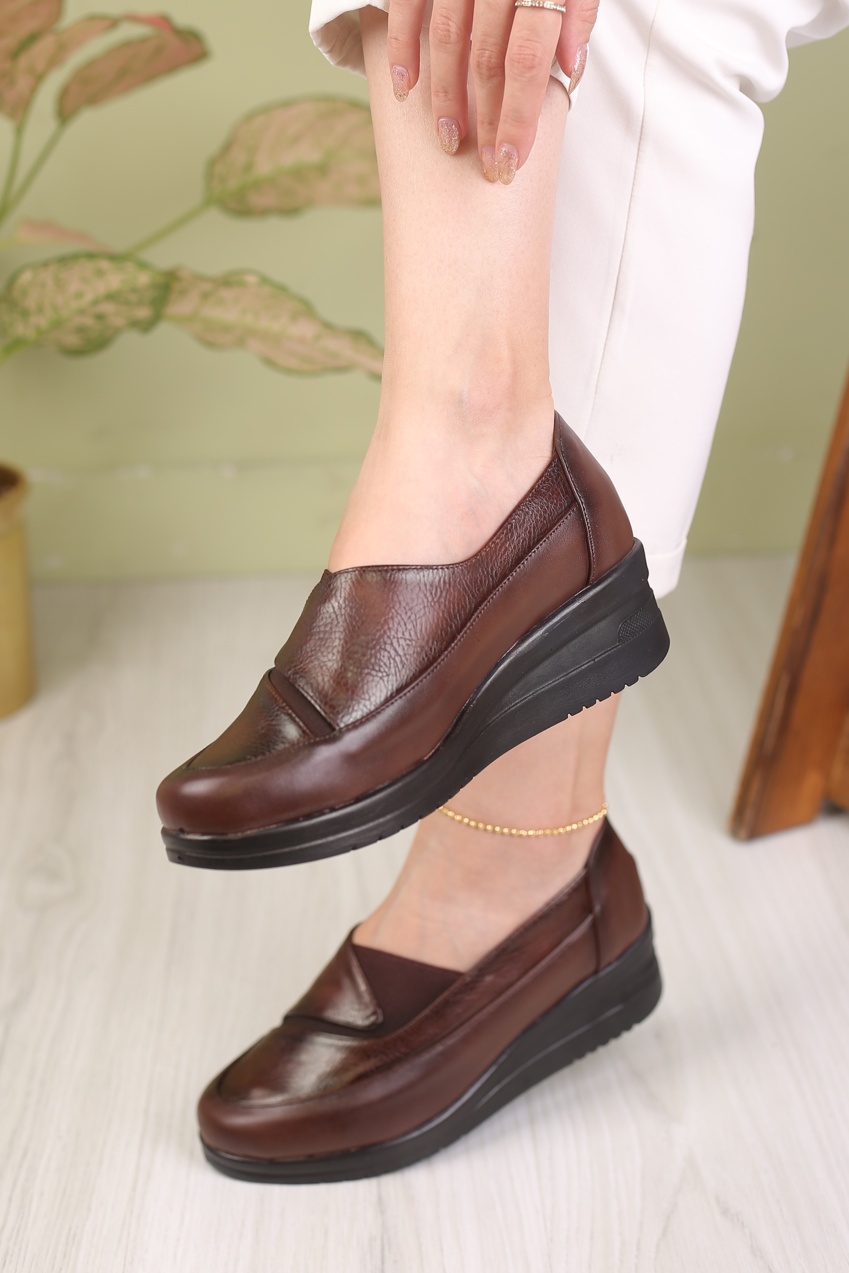 کفش پرسنلی زنانه موجی