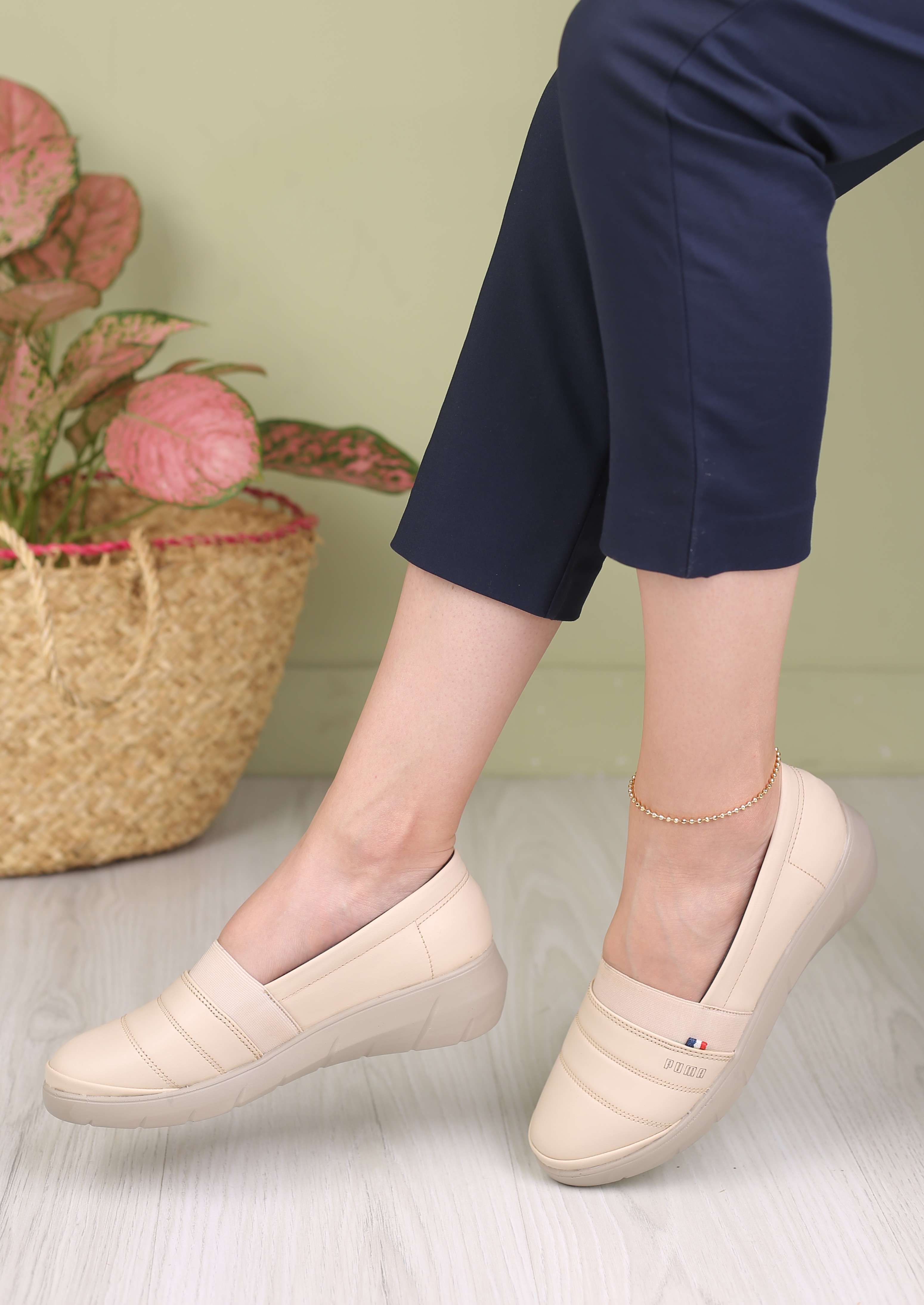 کفش پرسنلی زنانه پوما085