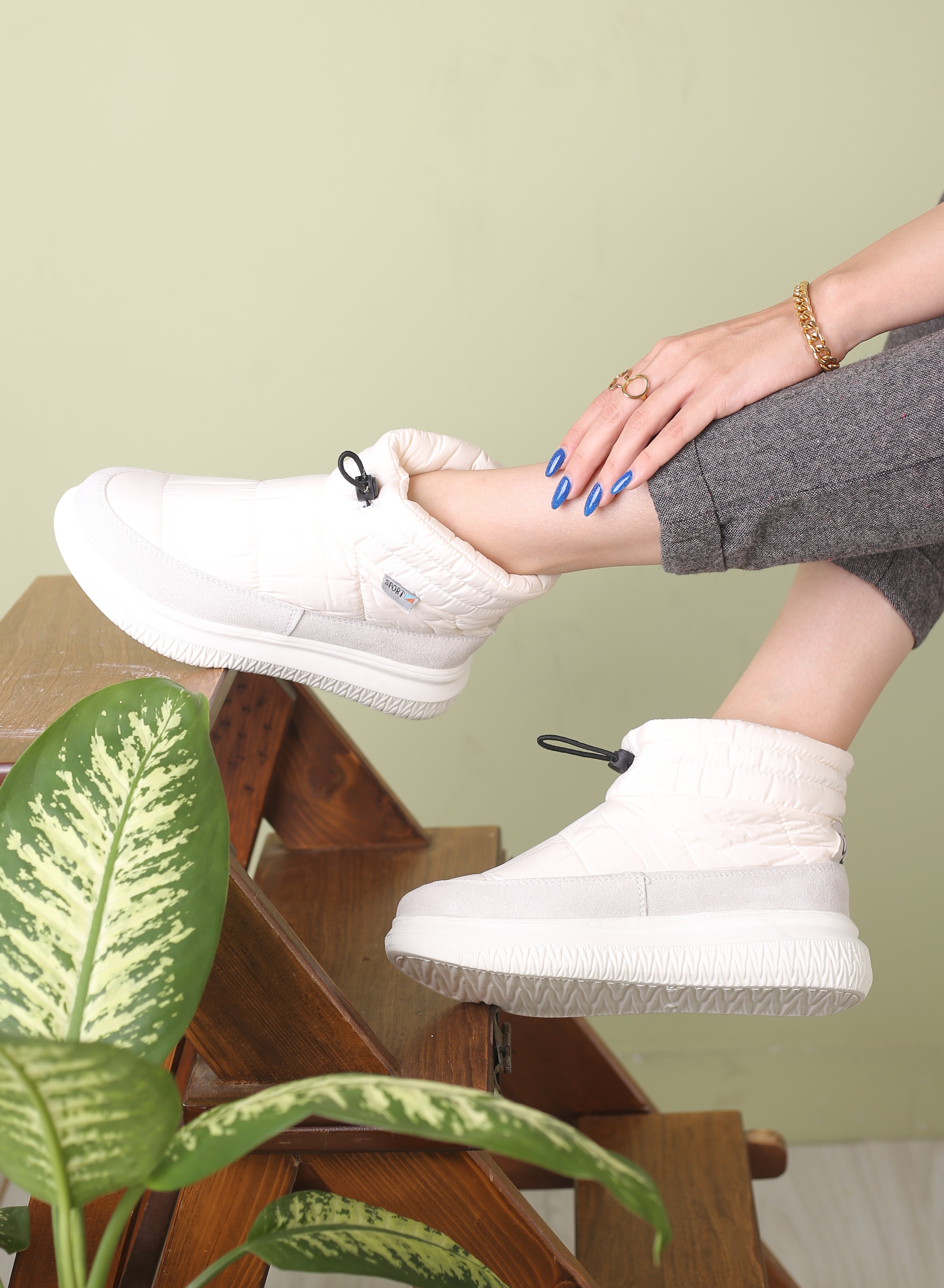 نیم بوت زنانه شمعی ساق کوتاه