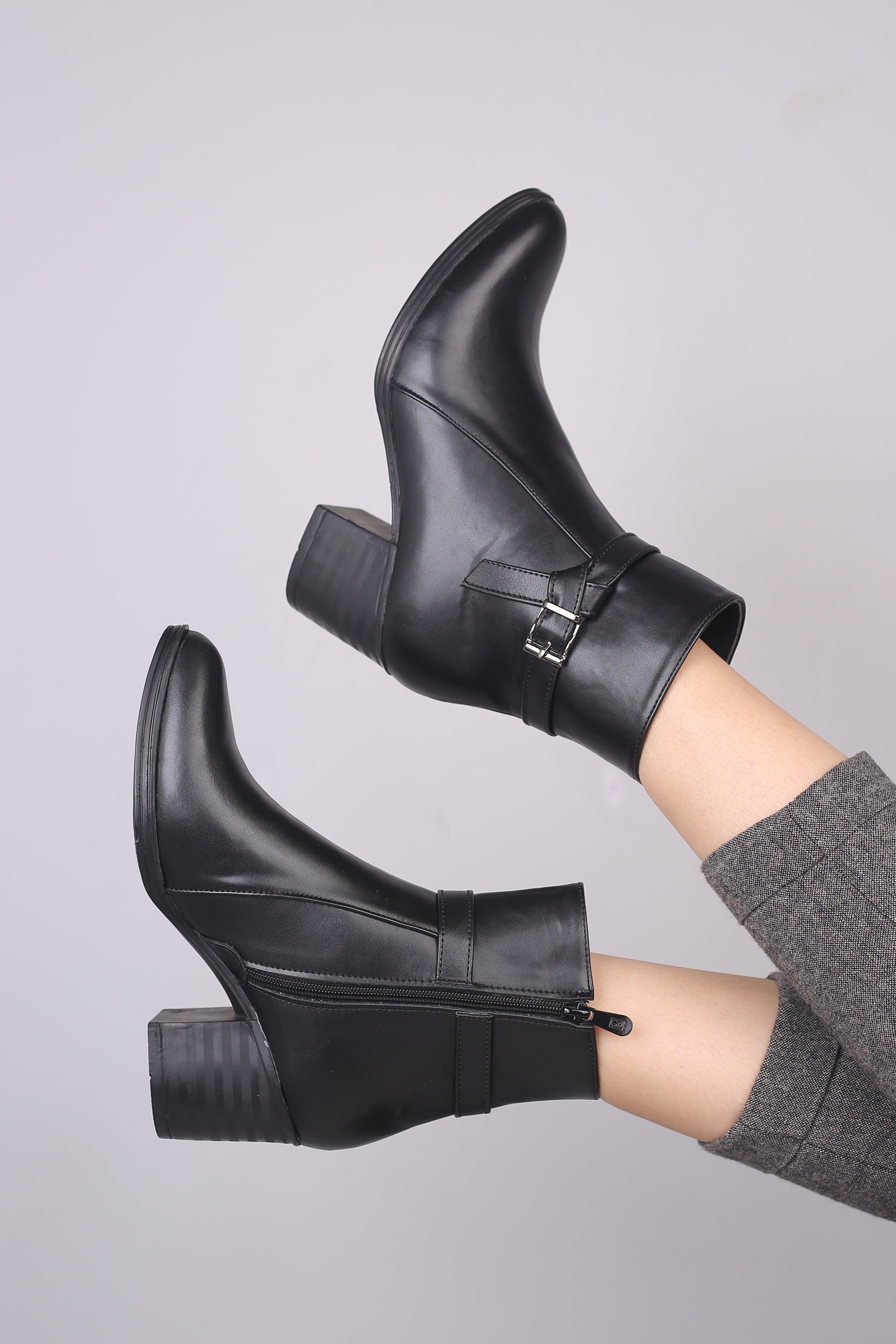 نیم بوت زنانه رامش 705