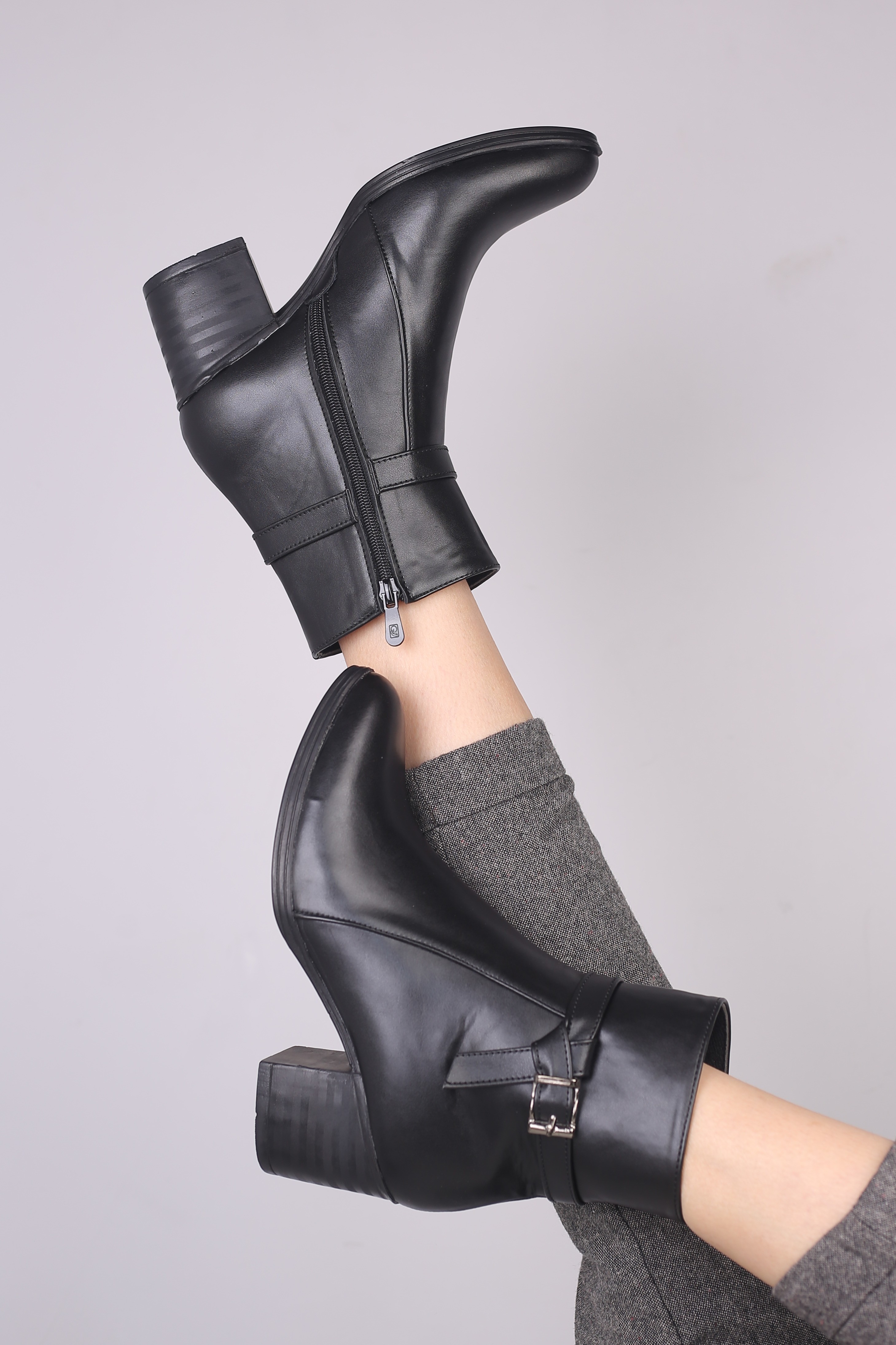 نیم بوت زنانه رامش 705