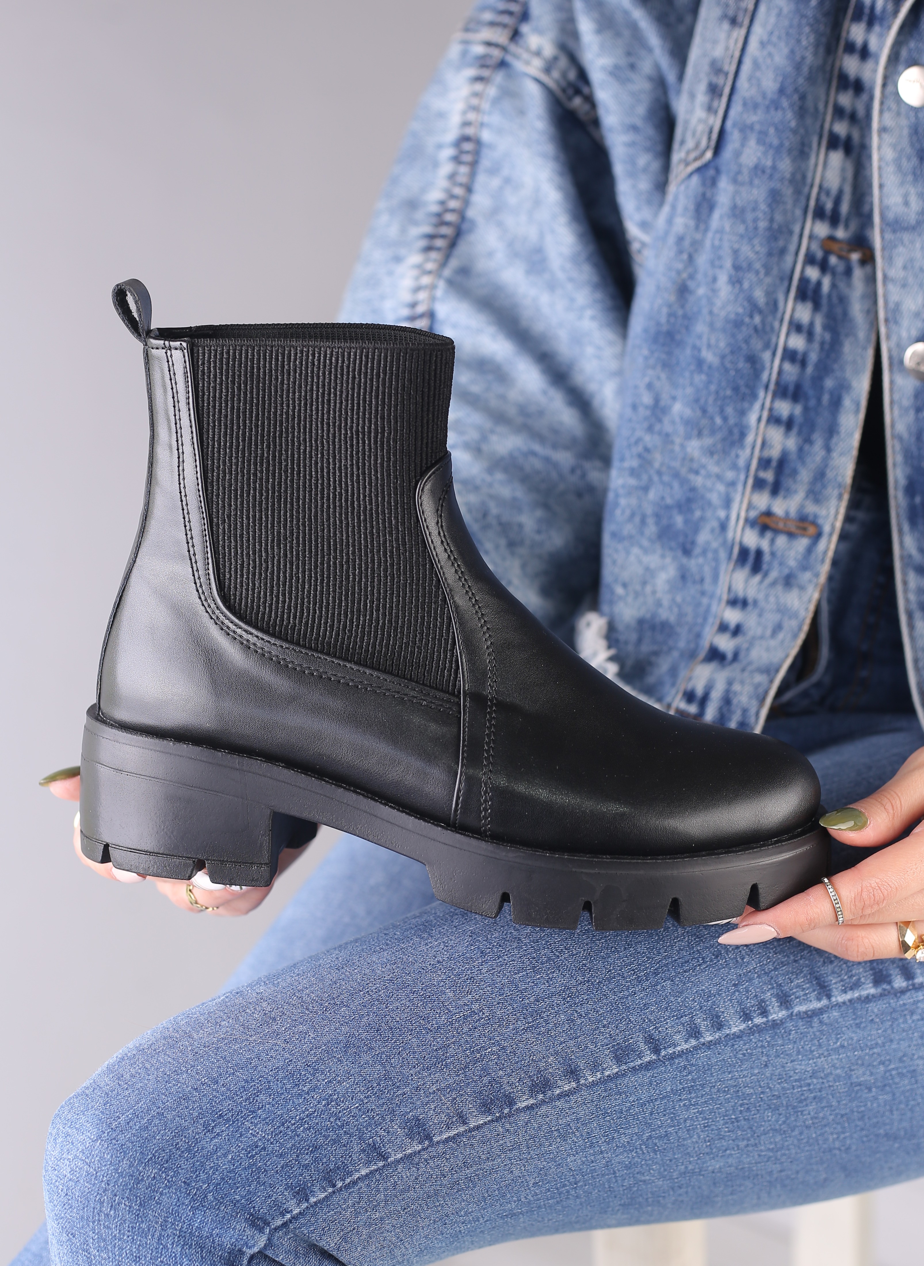 نیم بوت زنانه دورکش