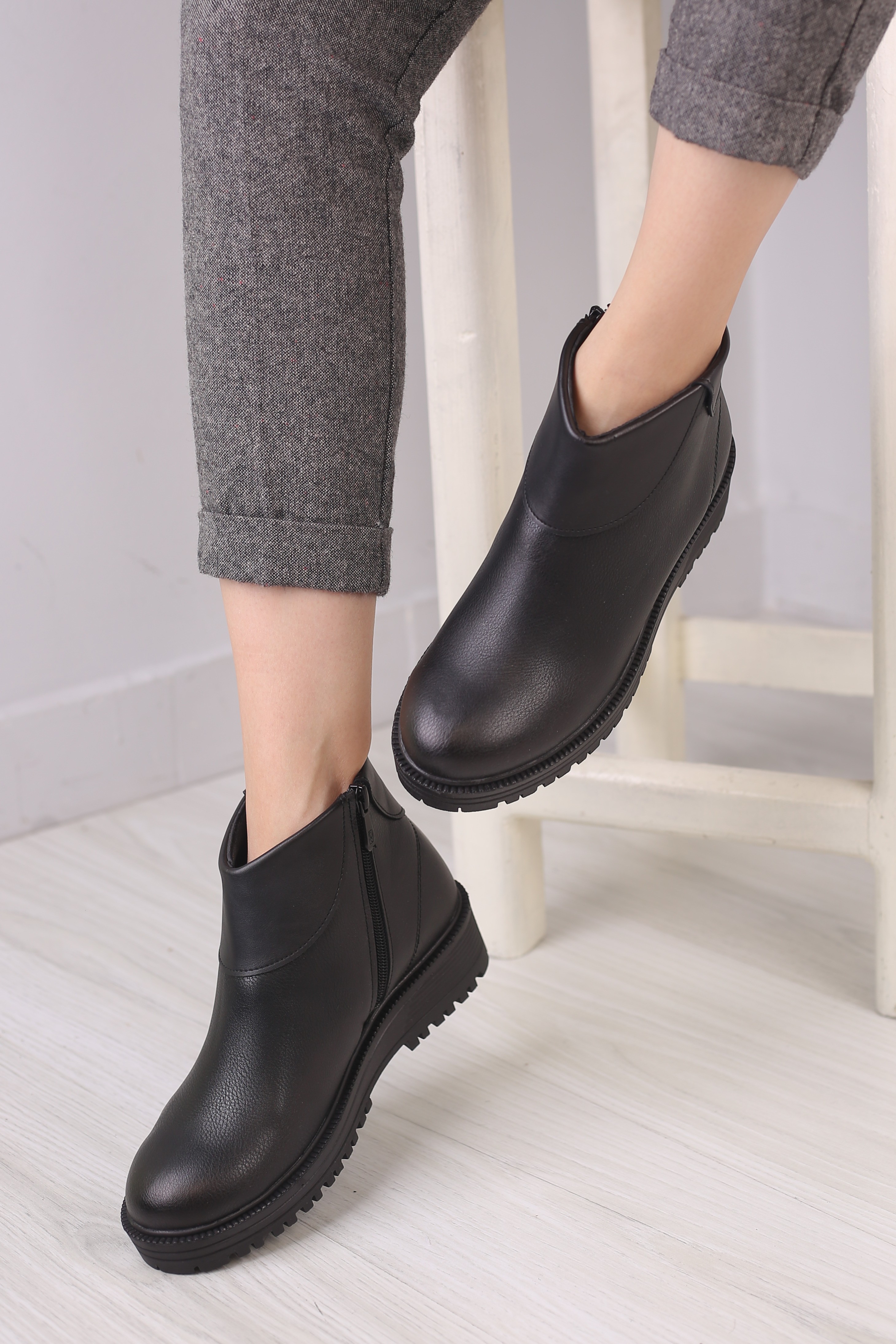 نیم بوت زنانه سپنتا