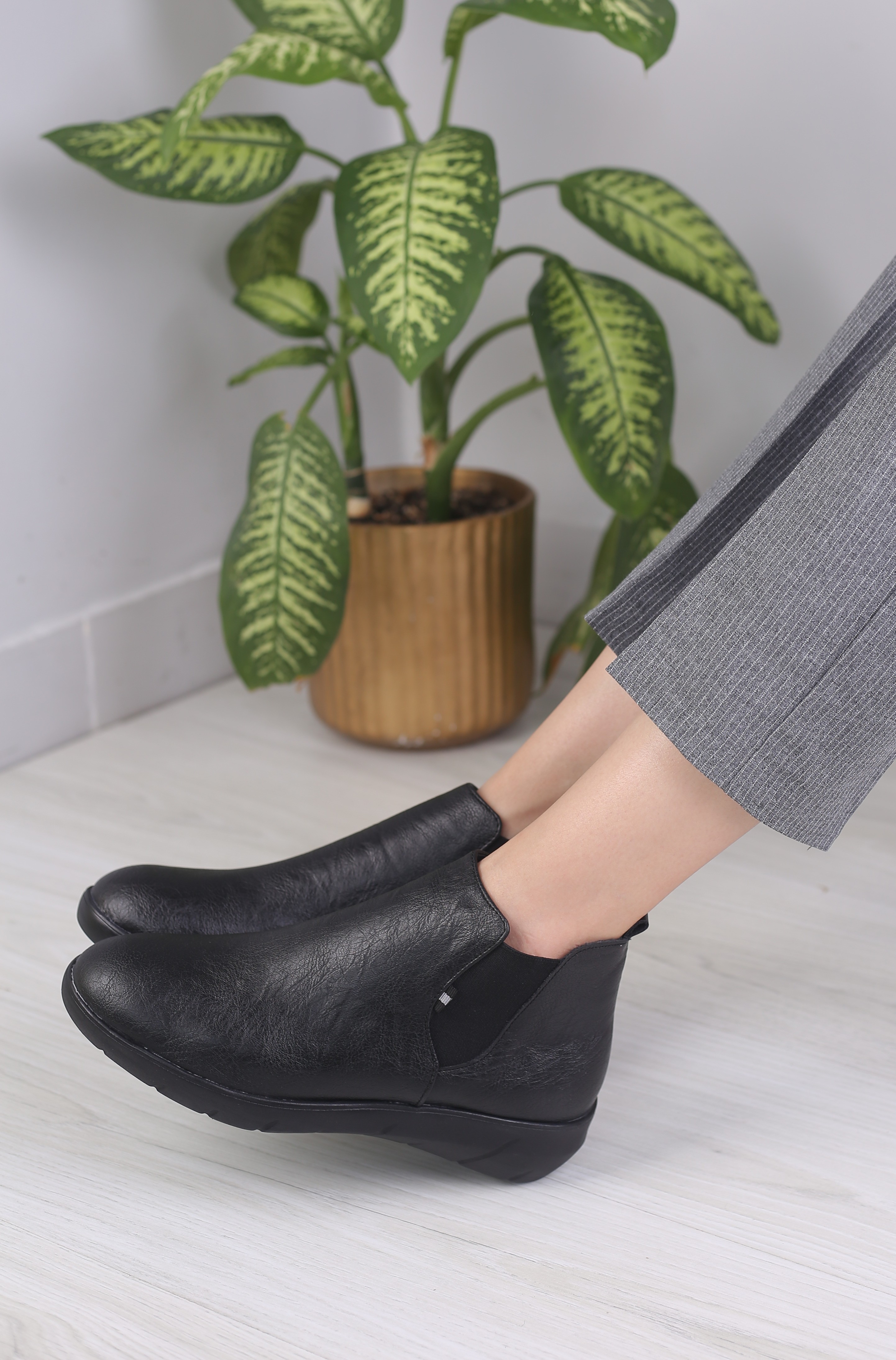 نیم بوت زنانه چلسی