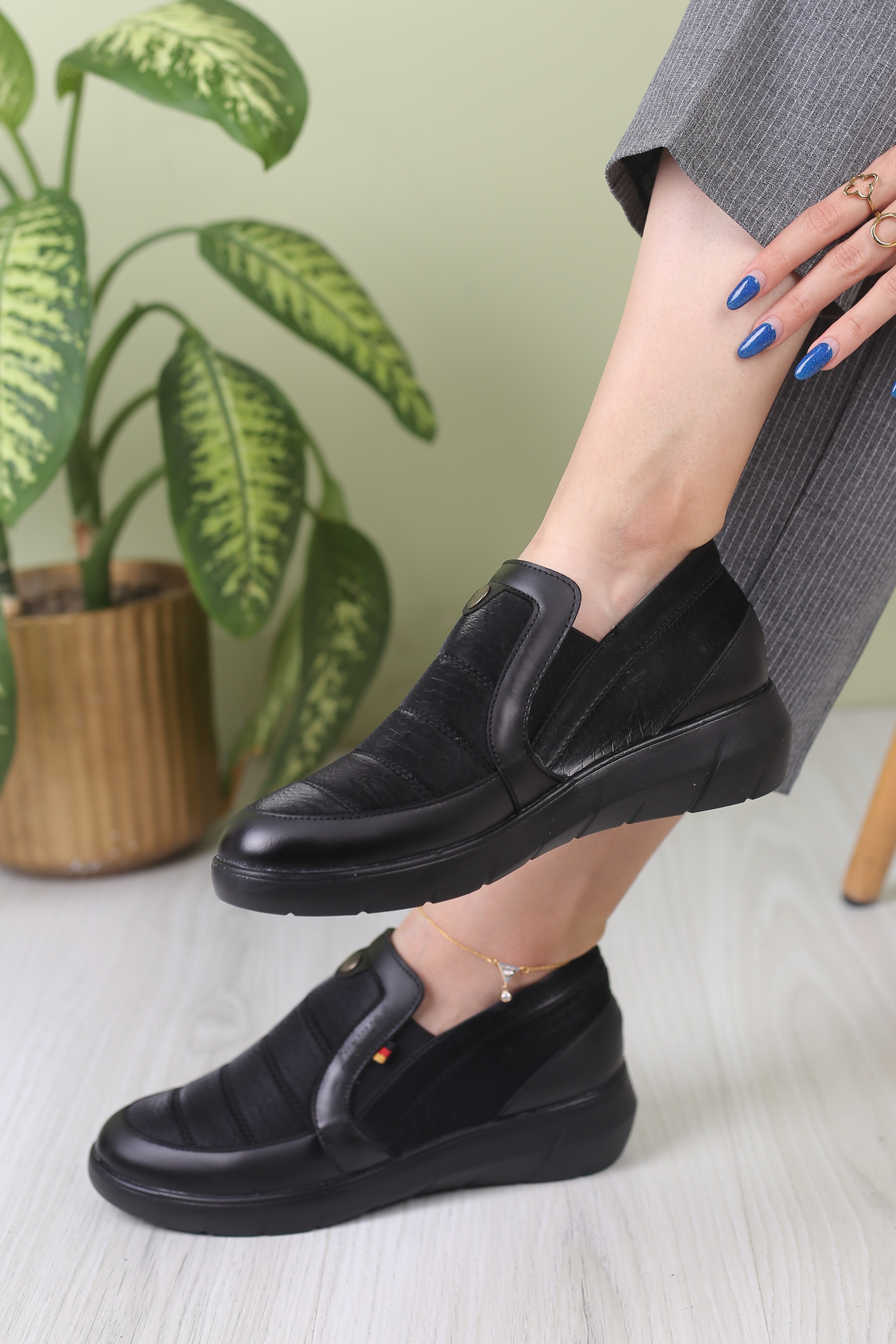 کفش پرسنلی زنانه ژرمن