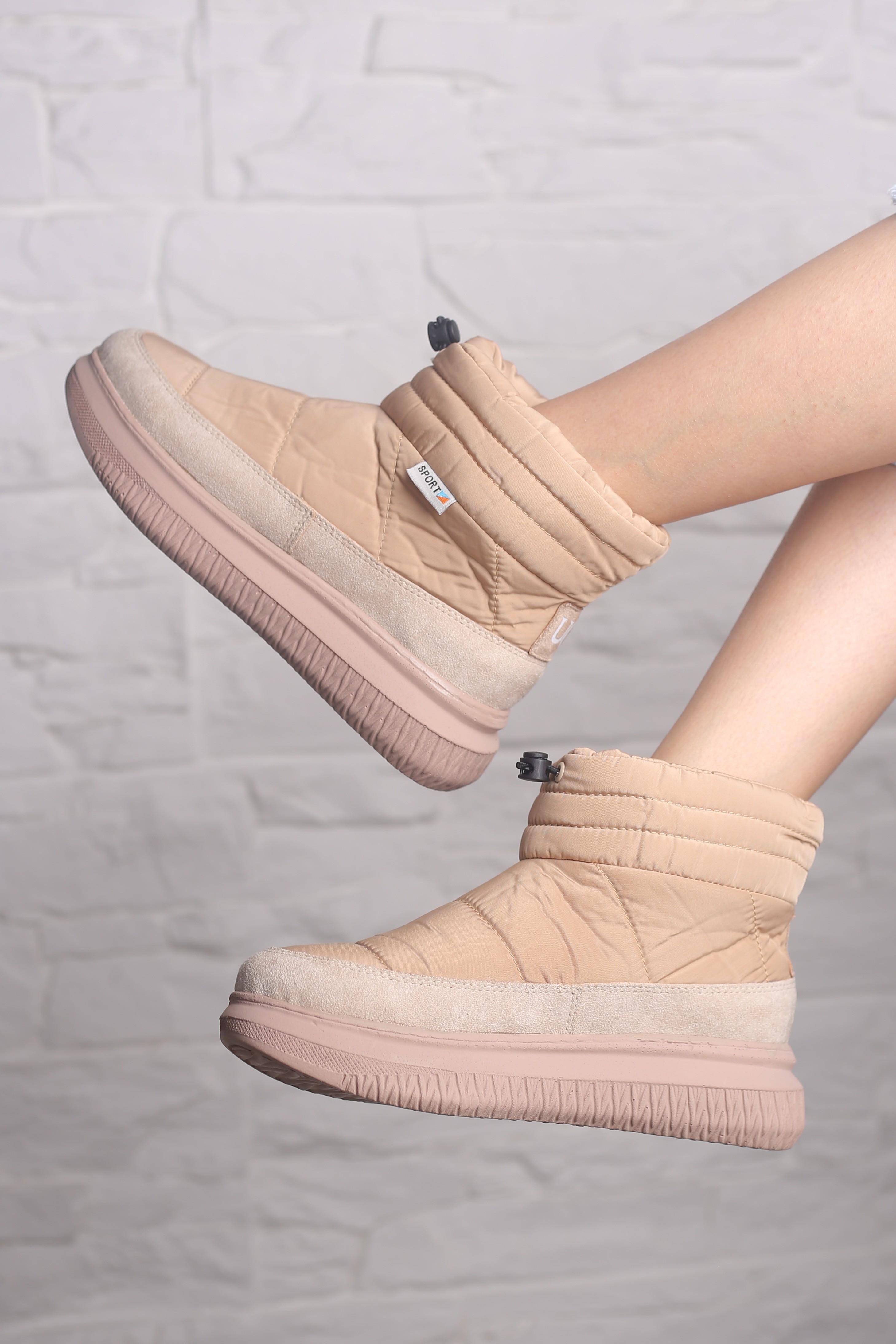 نیم بوت زنانه شمعی ساق کوتاه