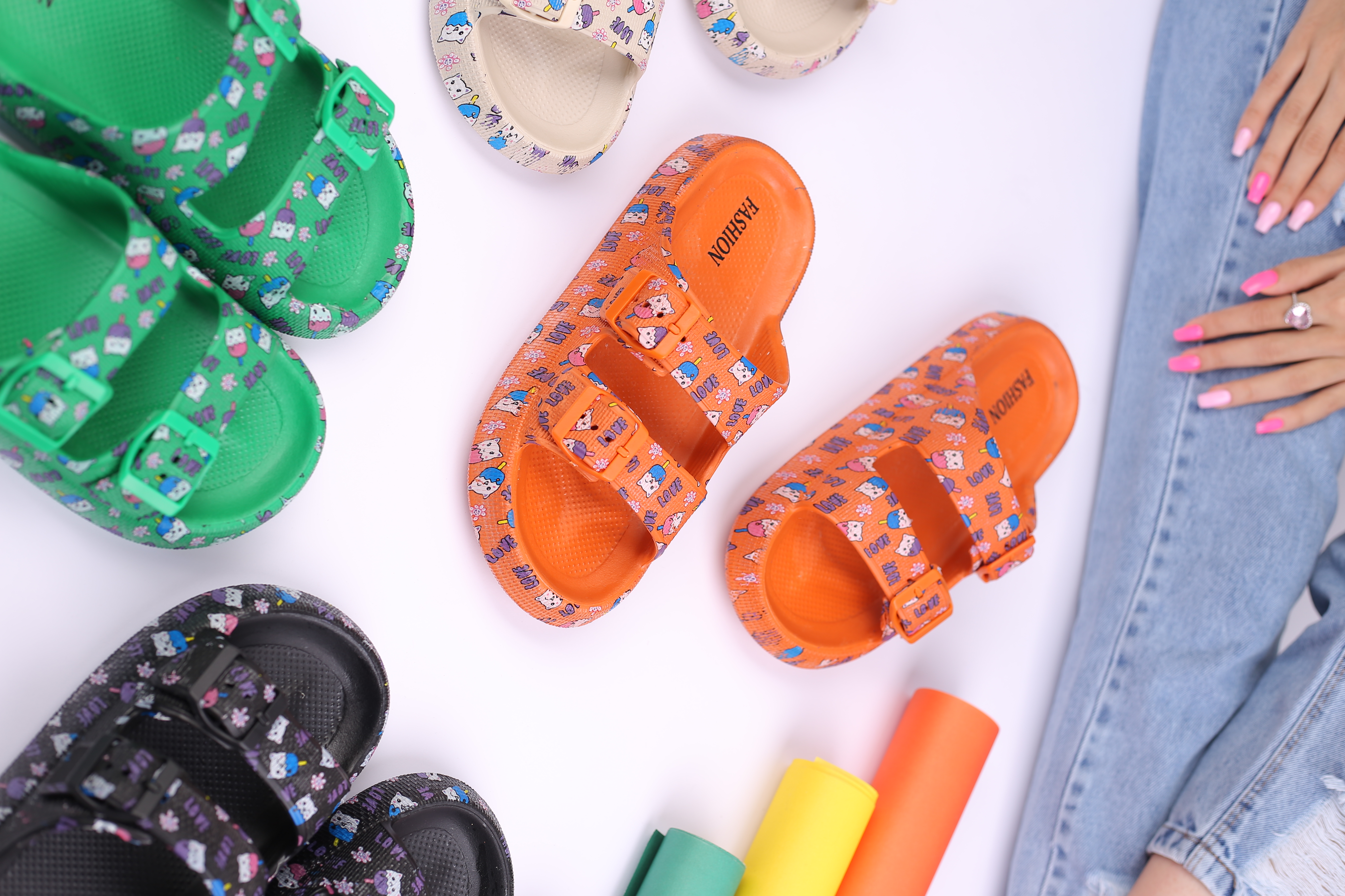 کفش صندل زنانه راحتی کاسپین سه بعدی