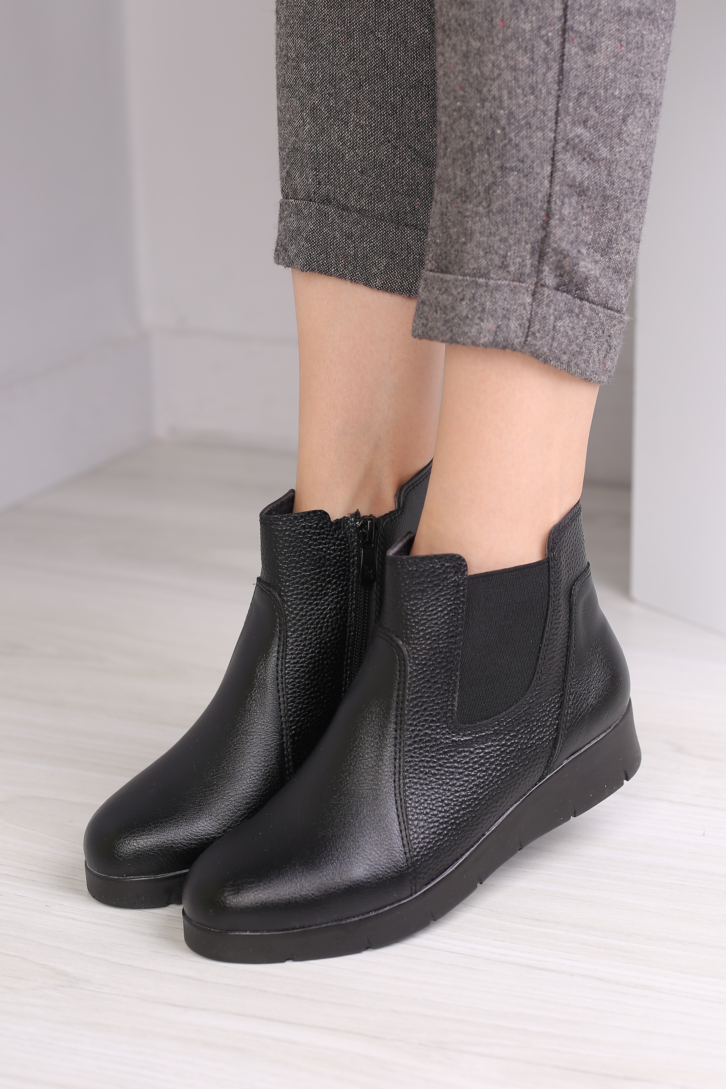 بوت زنانه بغل کش 002