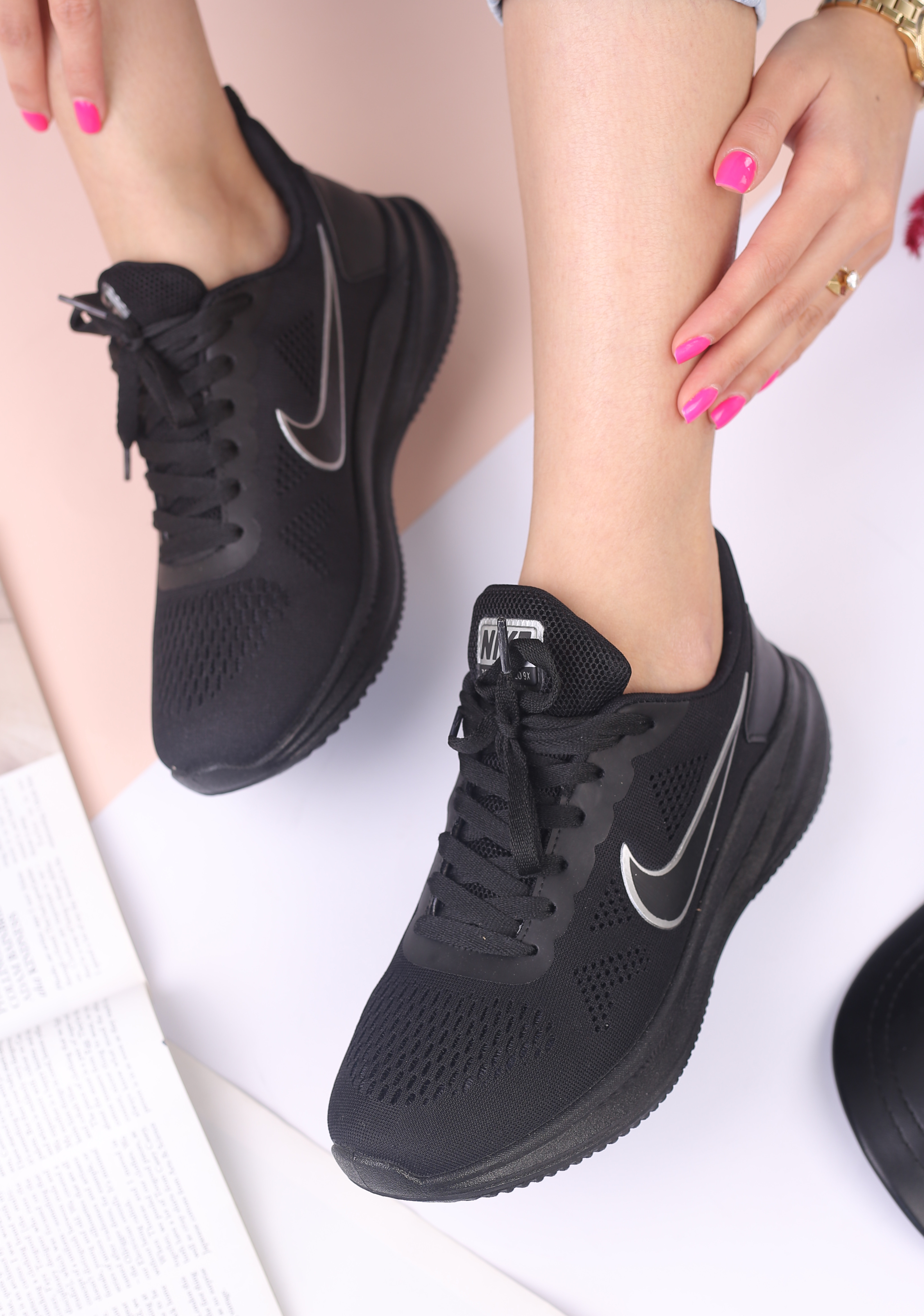 کفش اسپرت زنانه نایک 03