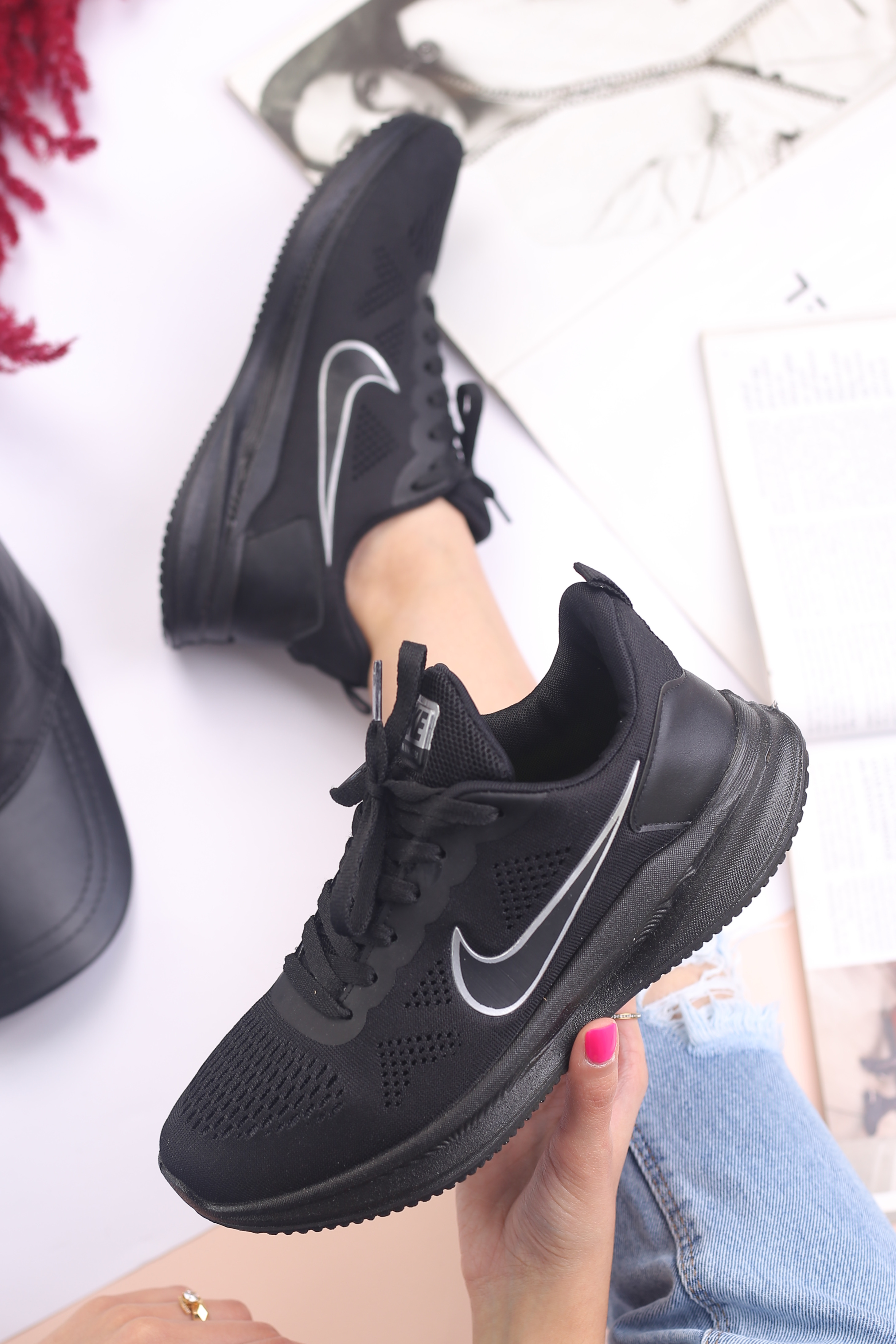 کفش اسپرت زنانه نایک 03