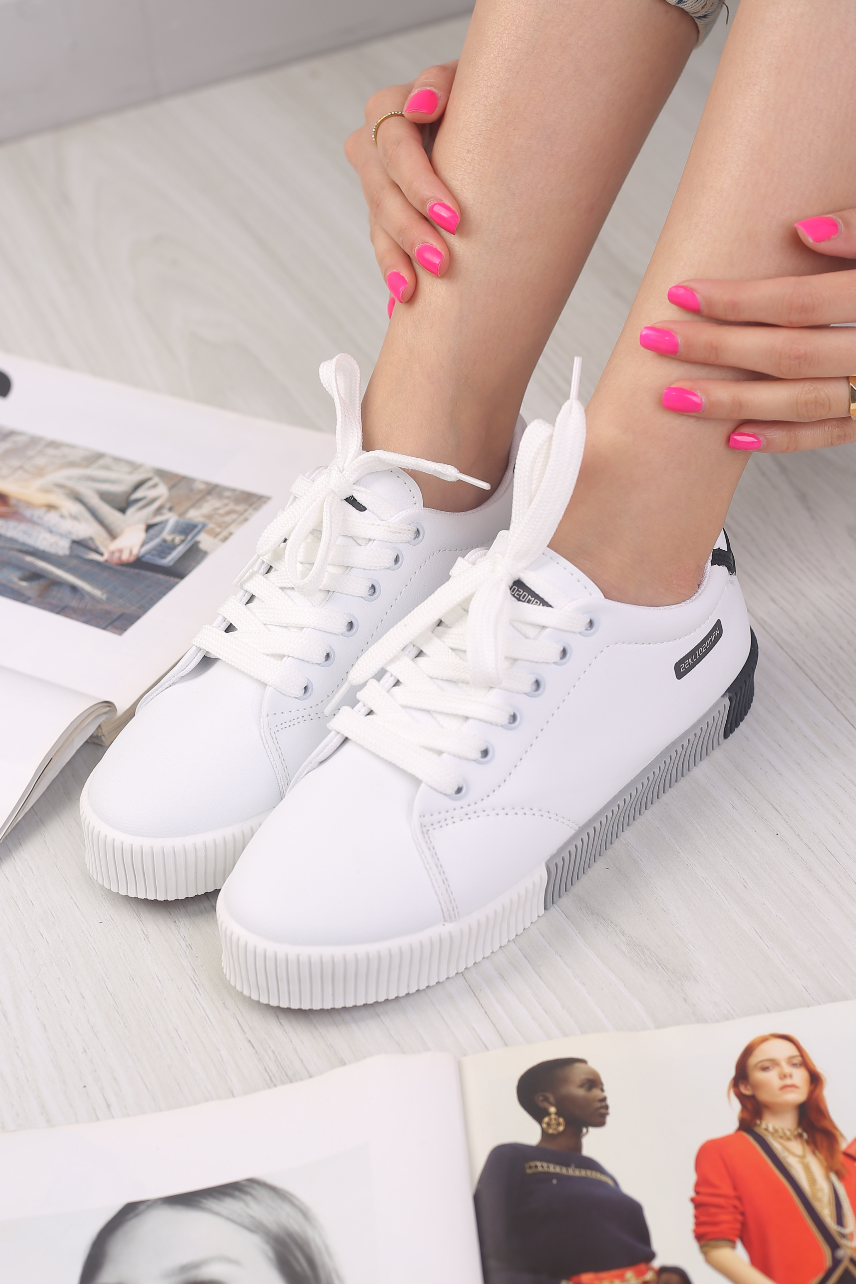 کفش اسپرت زنانه ونس پاسیل