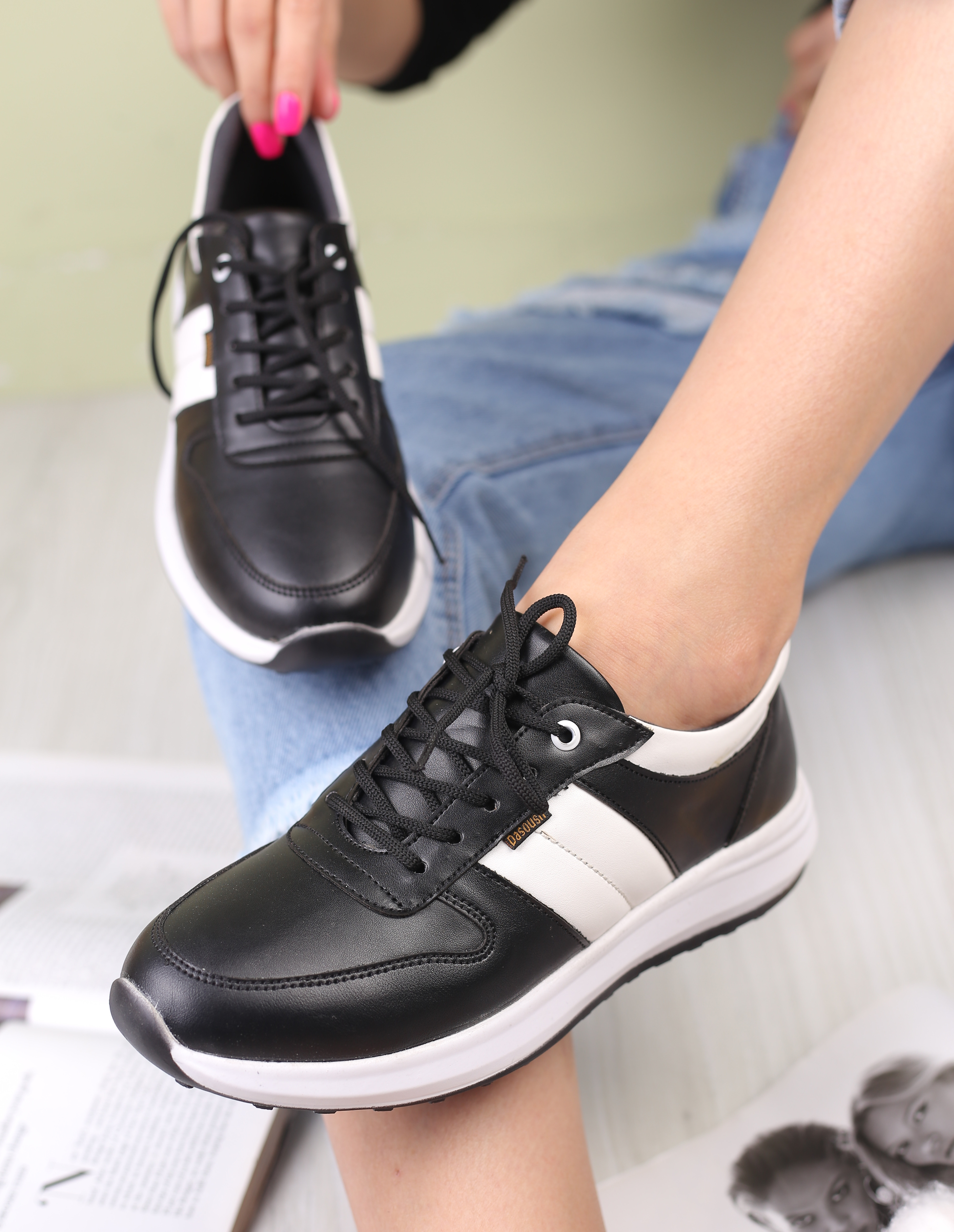 کفش اسپرت زنانه آلما دوخط