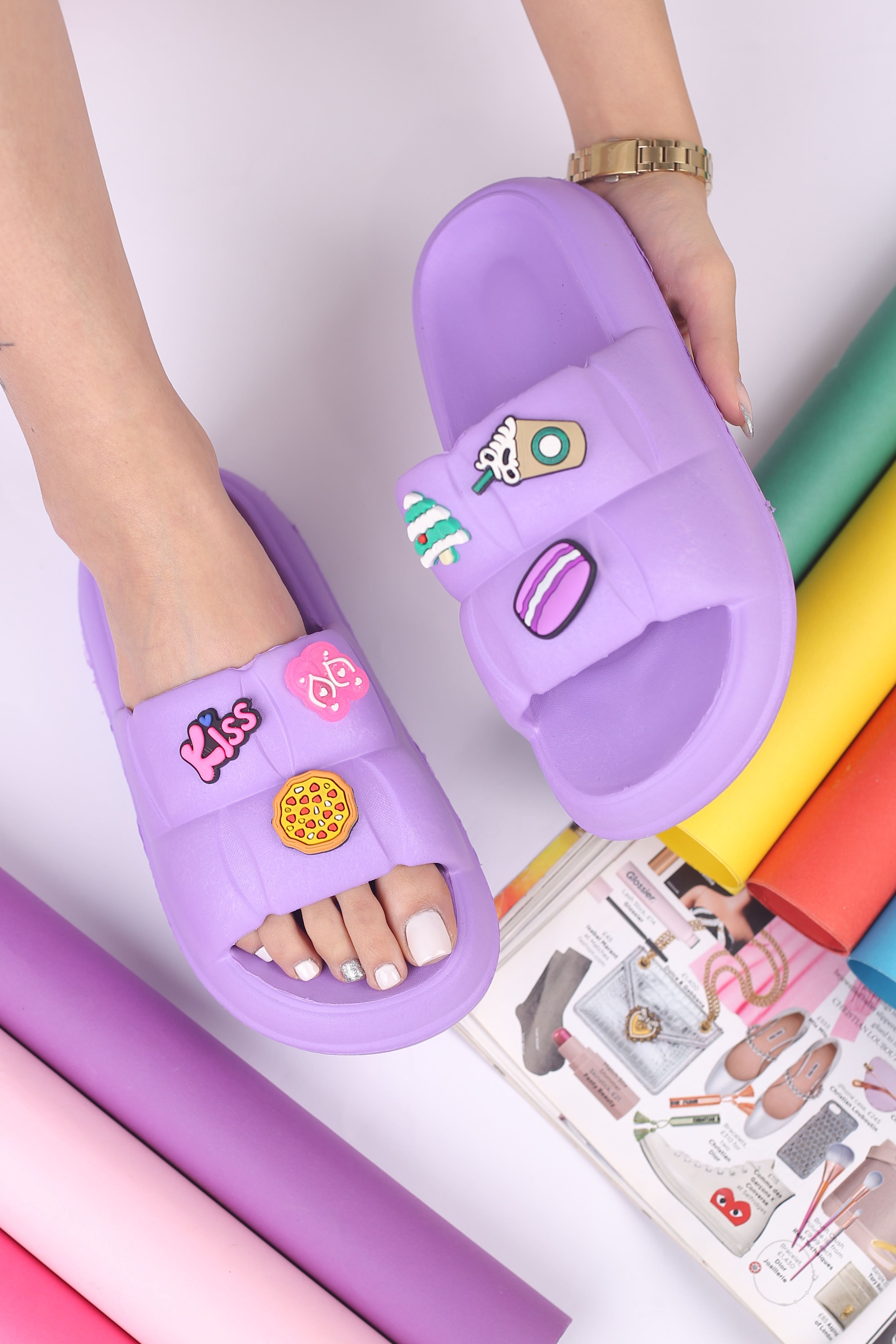 کفش صندل زنانه راحتی لاکچری استیکر