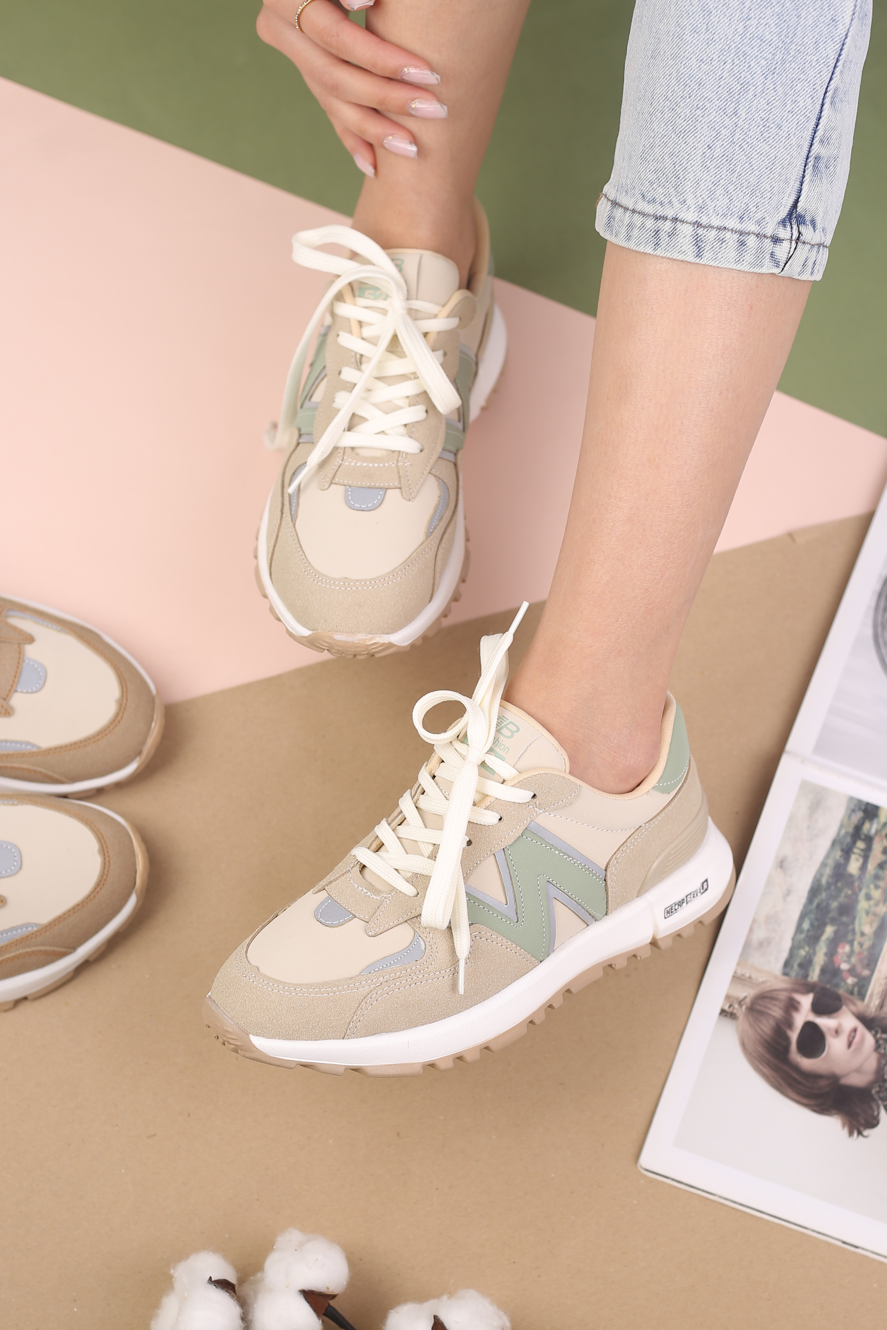 کفش اسپرت زنانه نیوبال